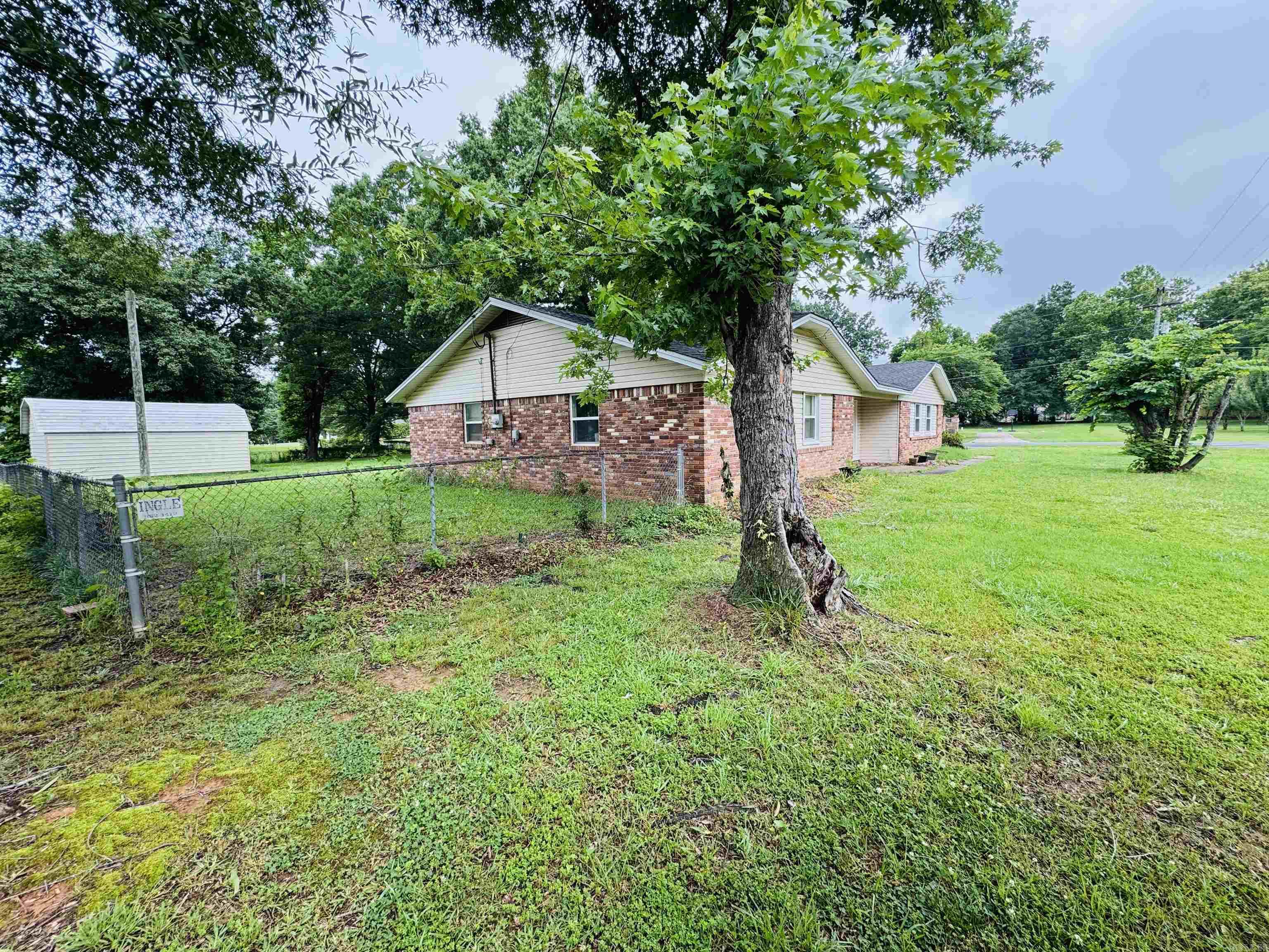 CADDO ACRES - Residential