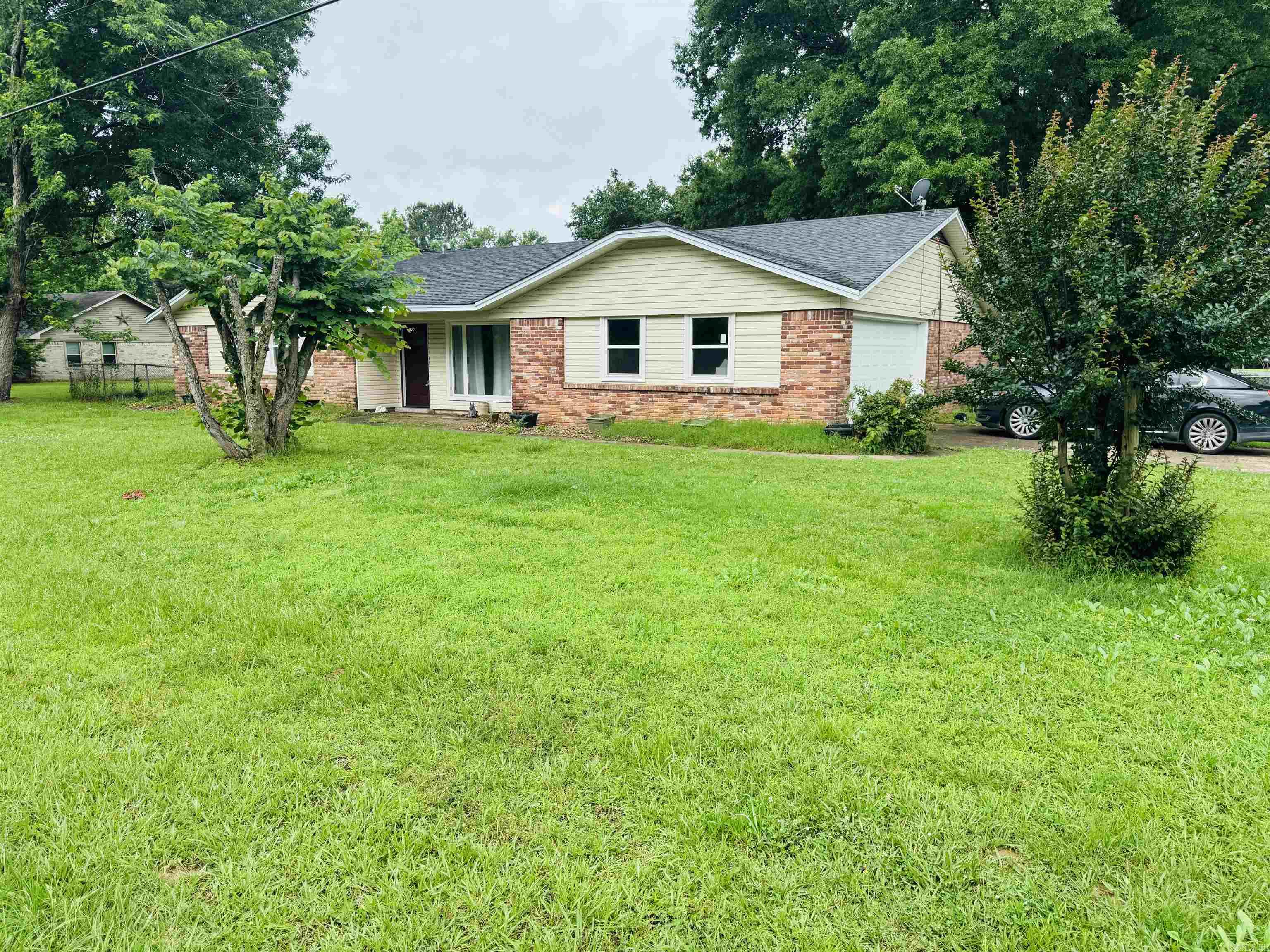 CADDO ACRES - Residential