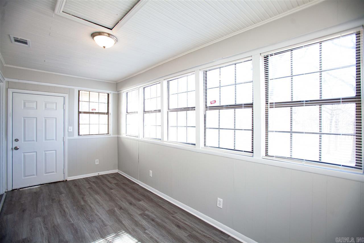 CHERRY & COX - Residential Lease