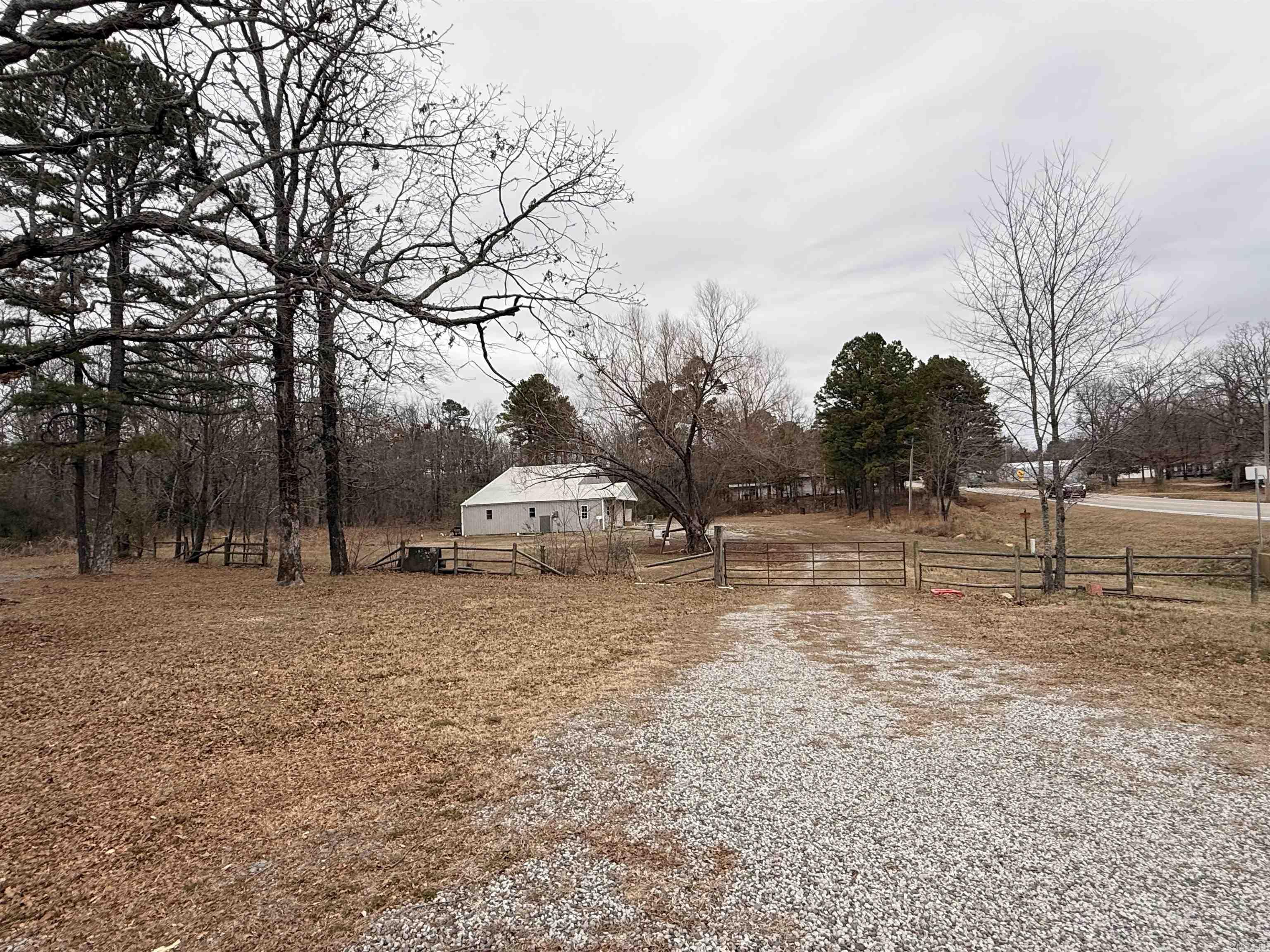 Metes & Bounds - Land