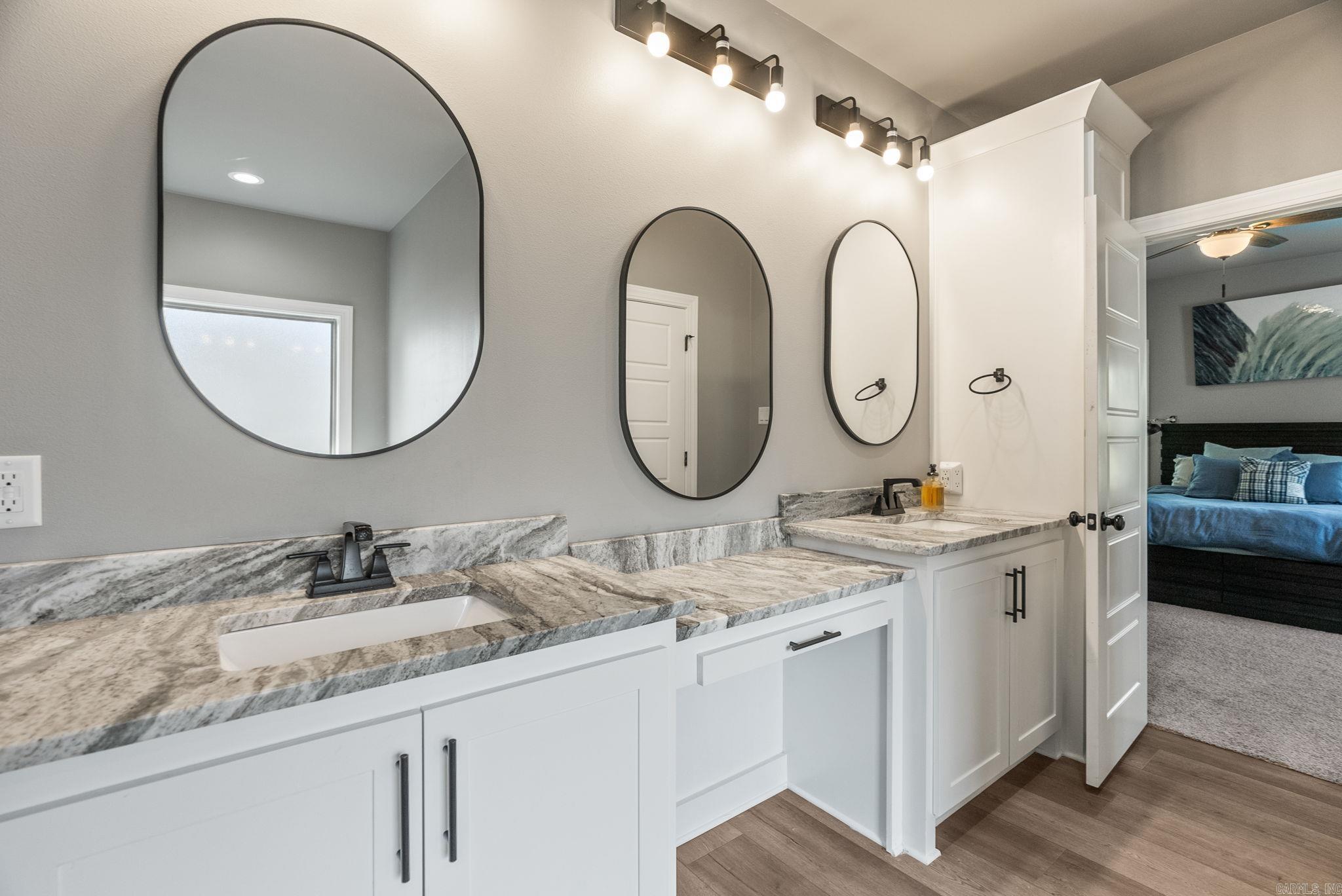 WELLINGTON PLACE - Residential