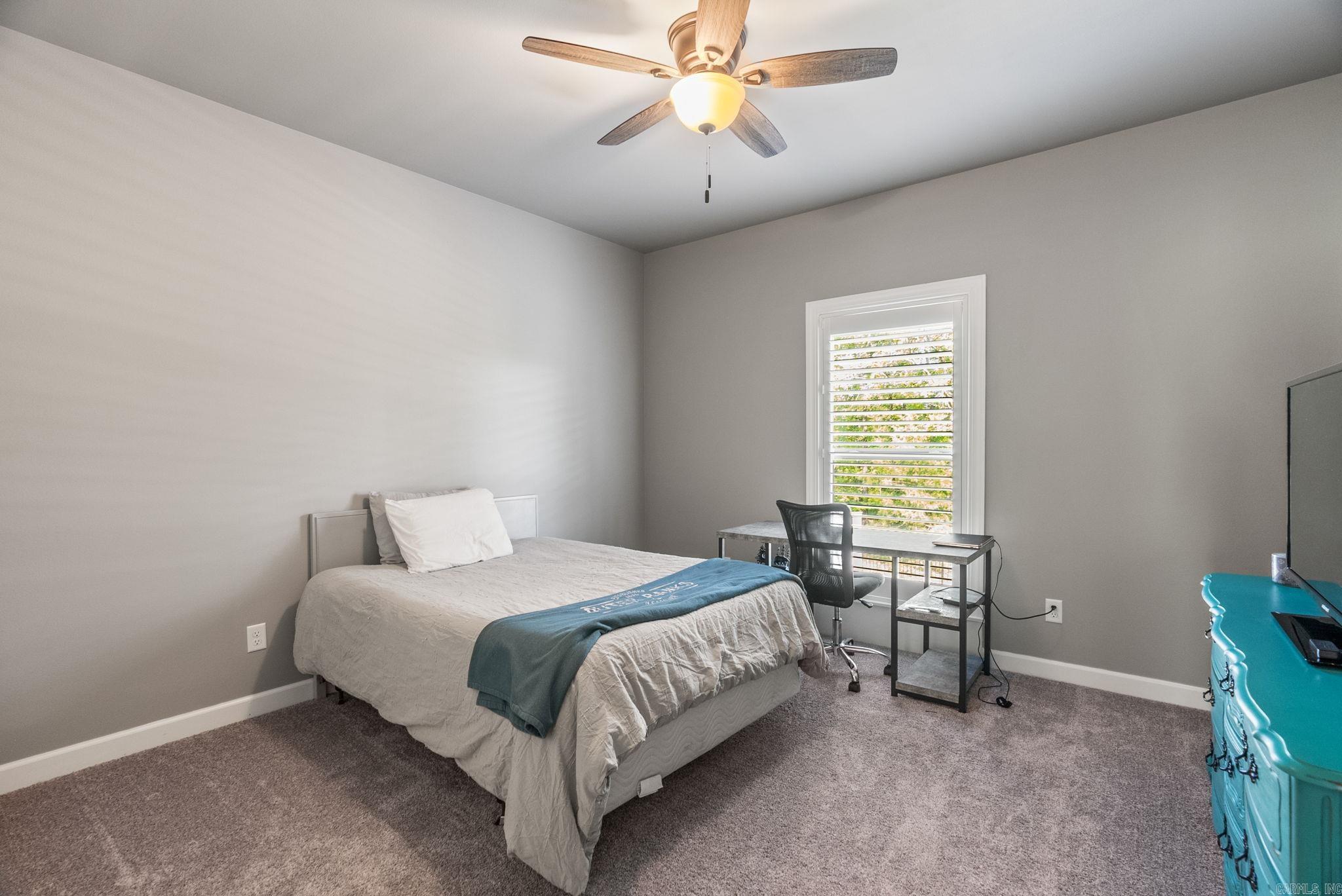 WELLINGTON PLACE - Residential