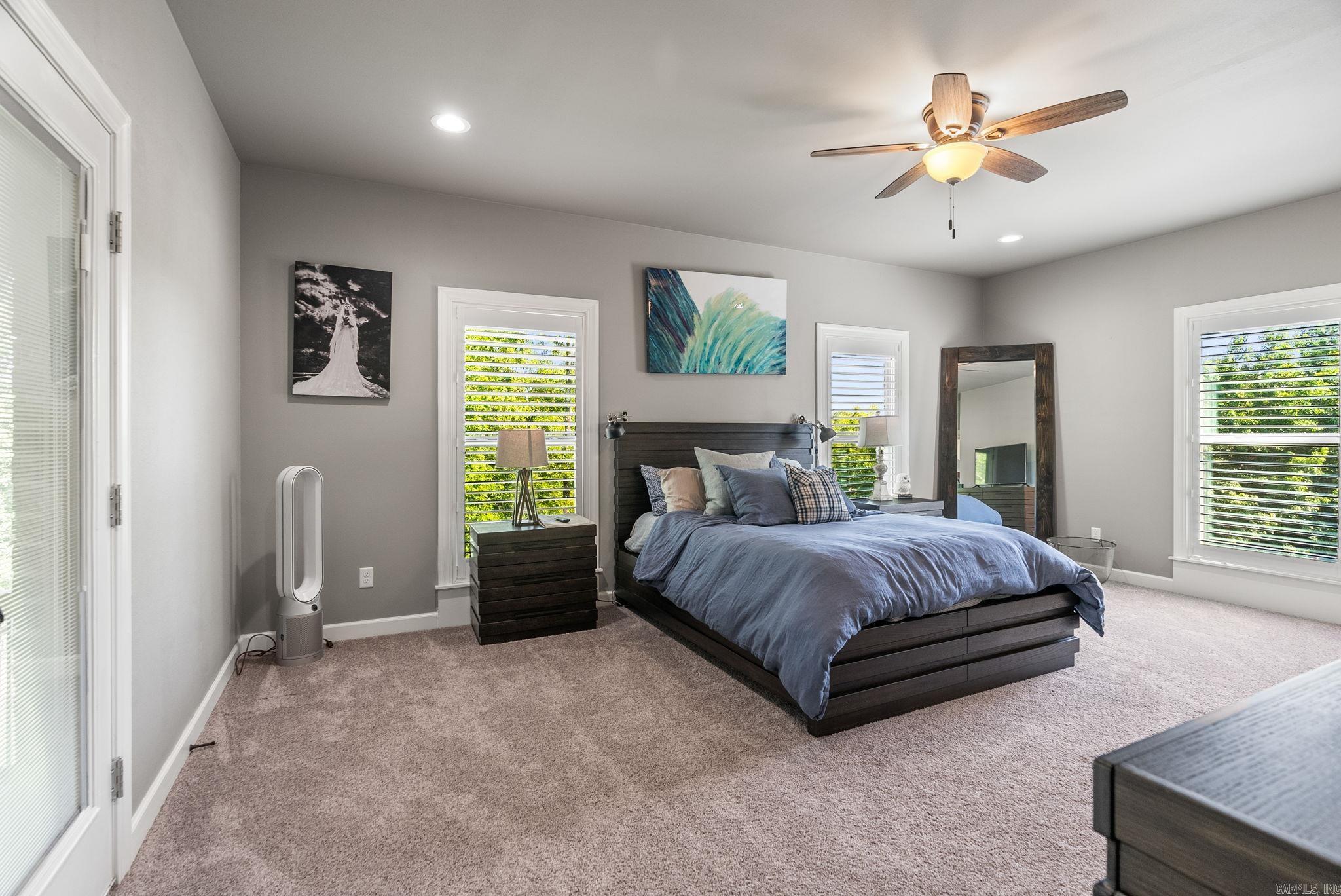 WELLINGTON PLACE - Residential