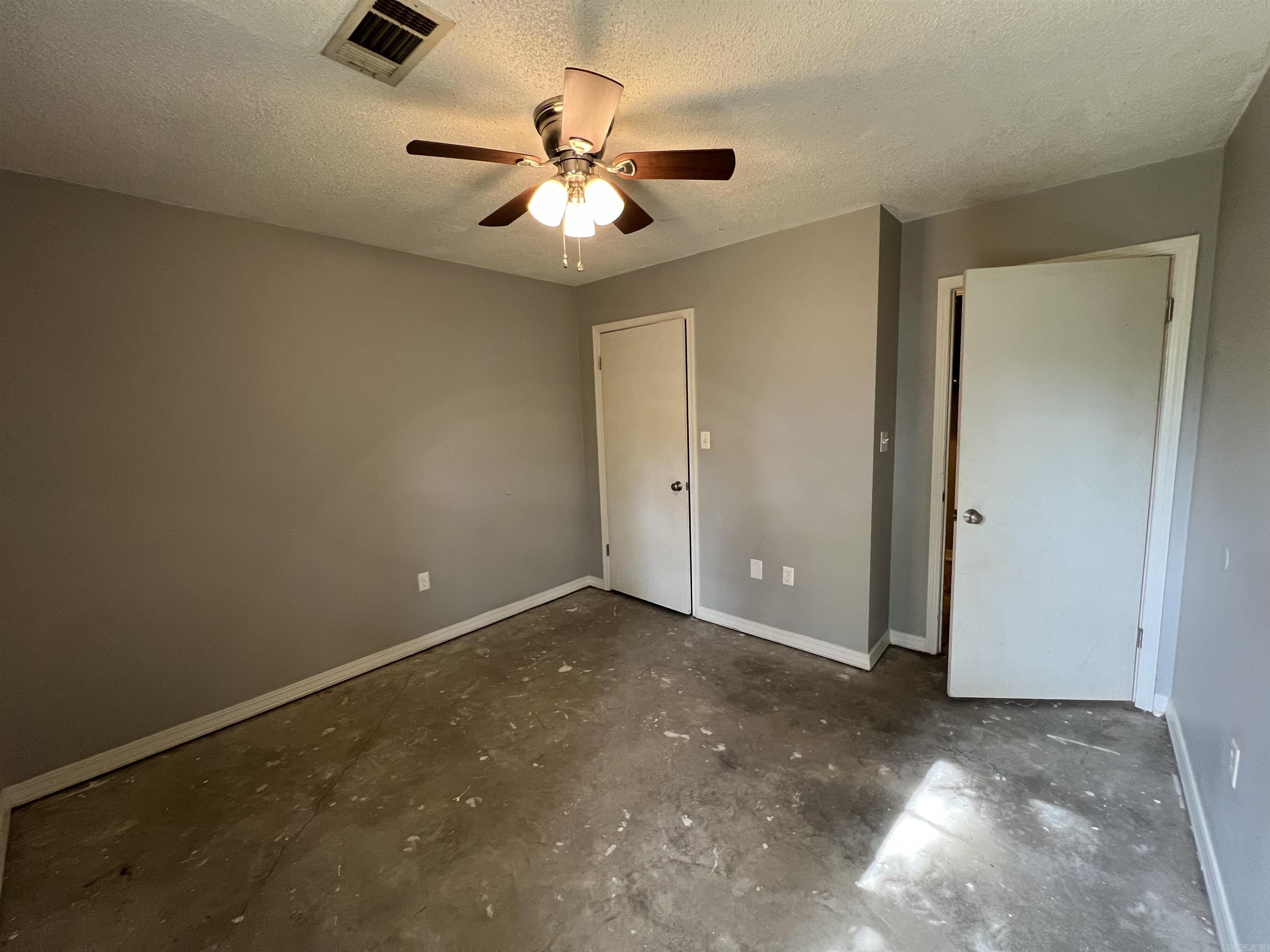 NORTHFIELD - Residential