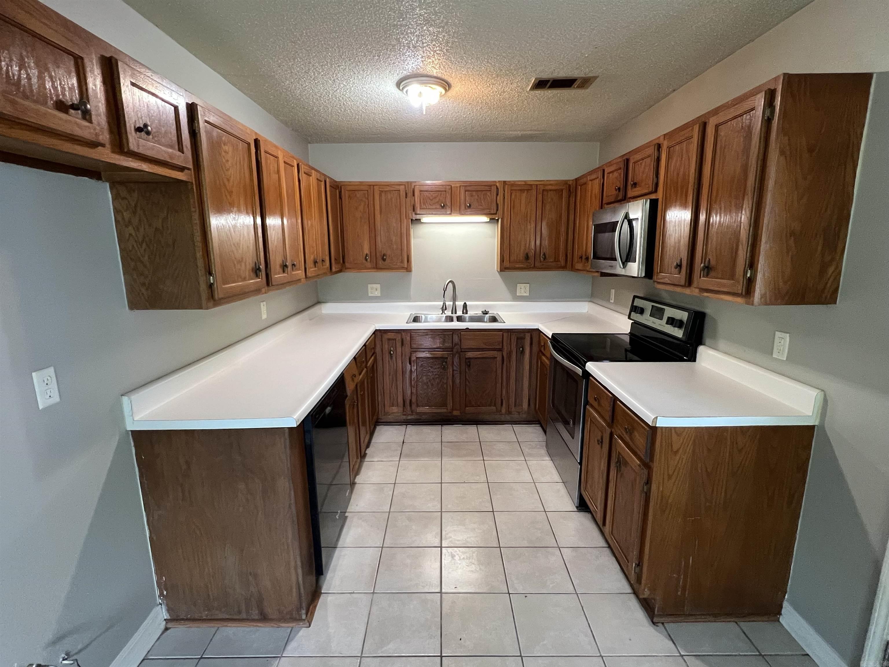 NORTHFIELD - Residential