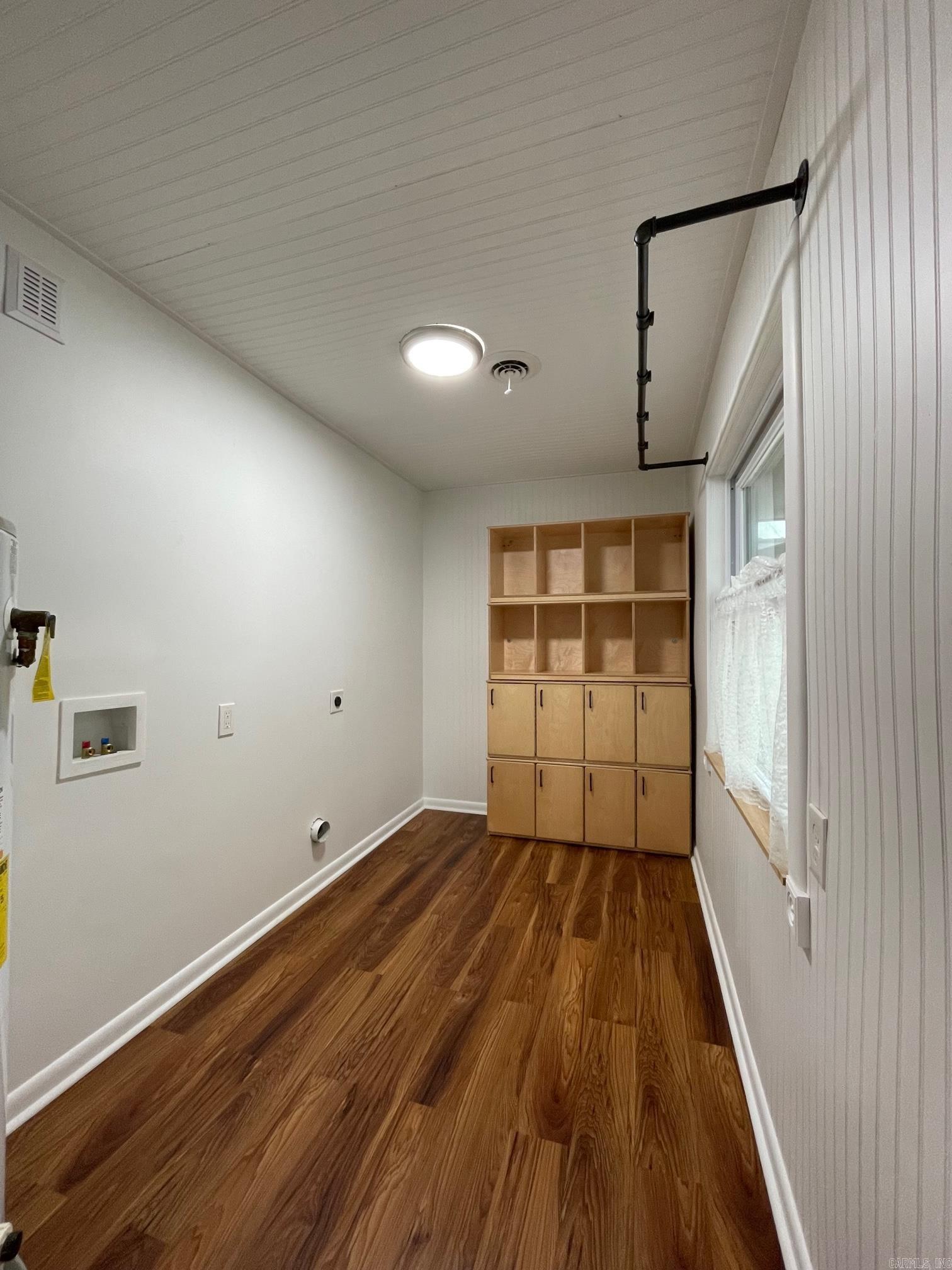 R DOBBS - Residential