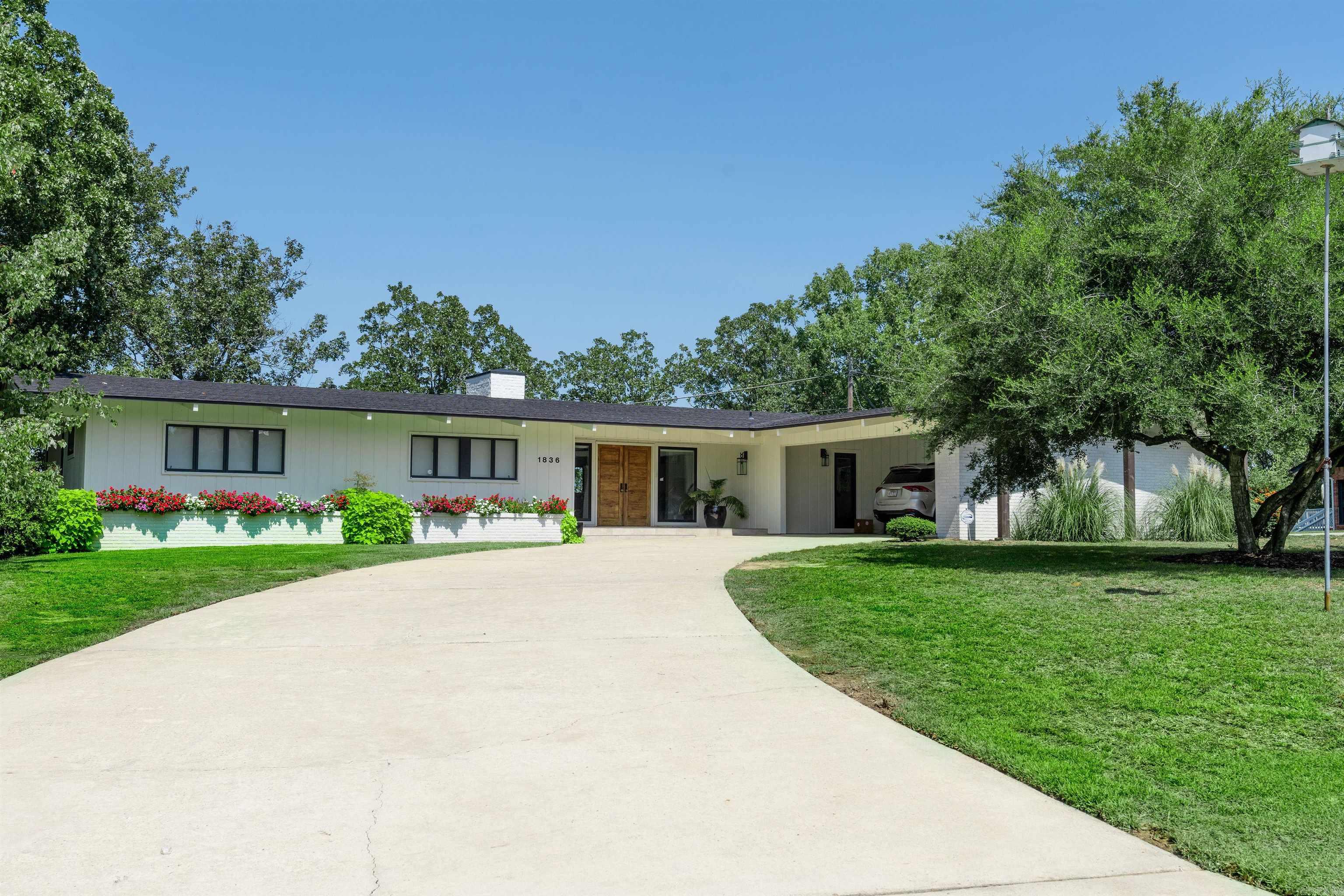 AUSLEY ACRES - Residential