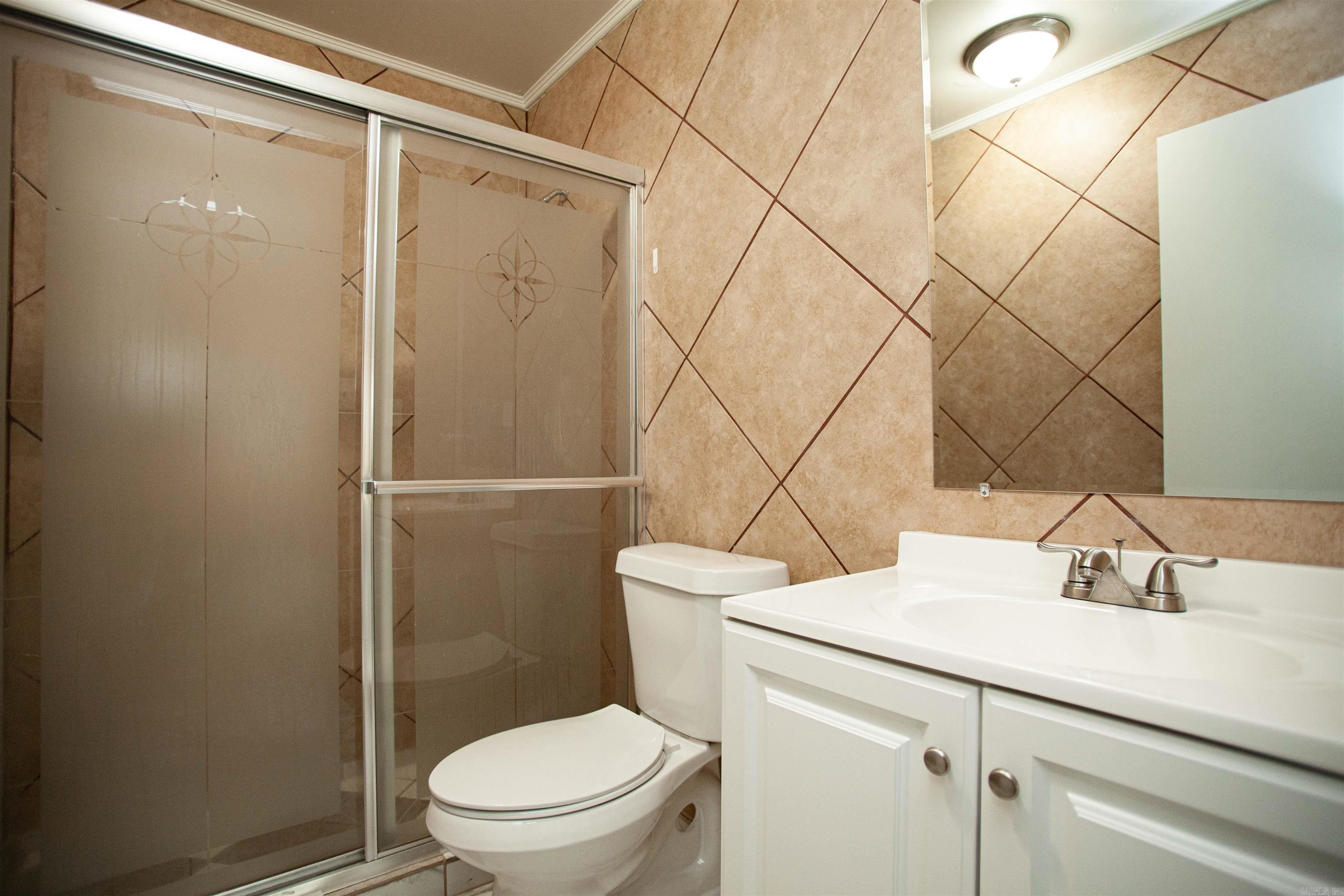 Sunnyside Hills - Residential Lease