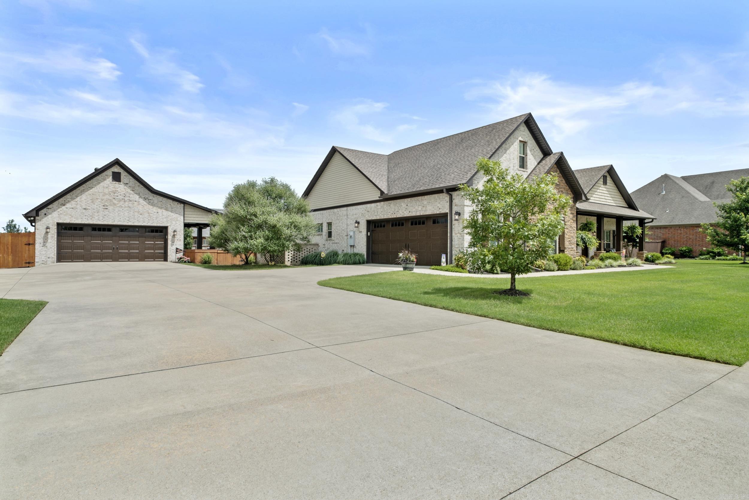 Quail Hollow - Residential