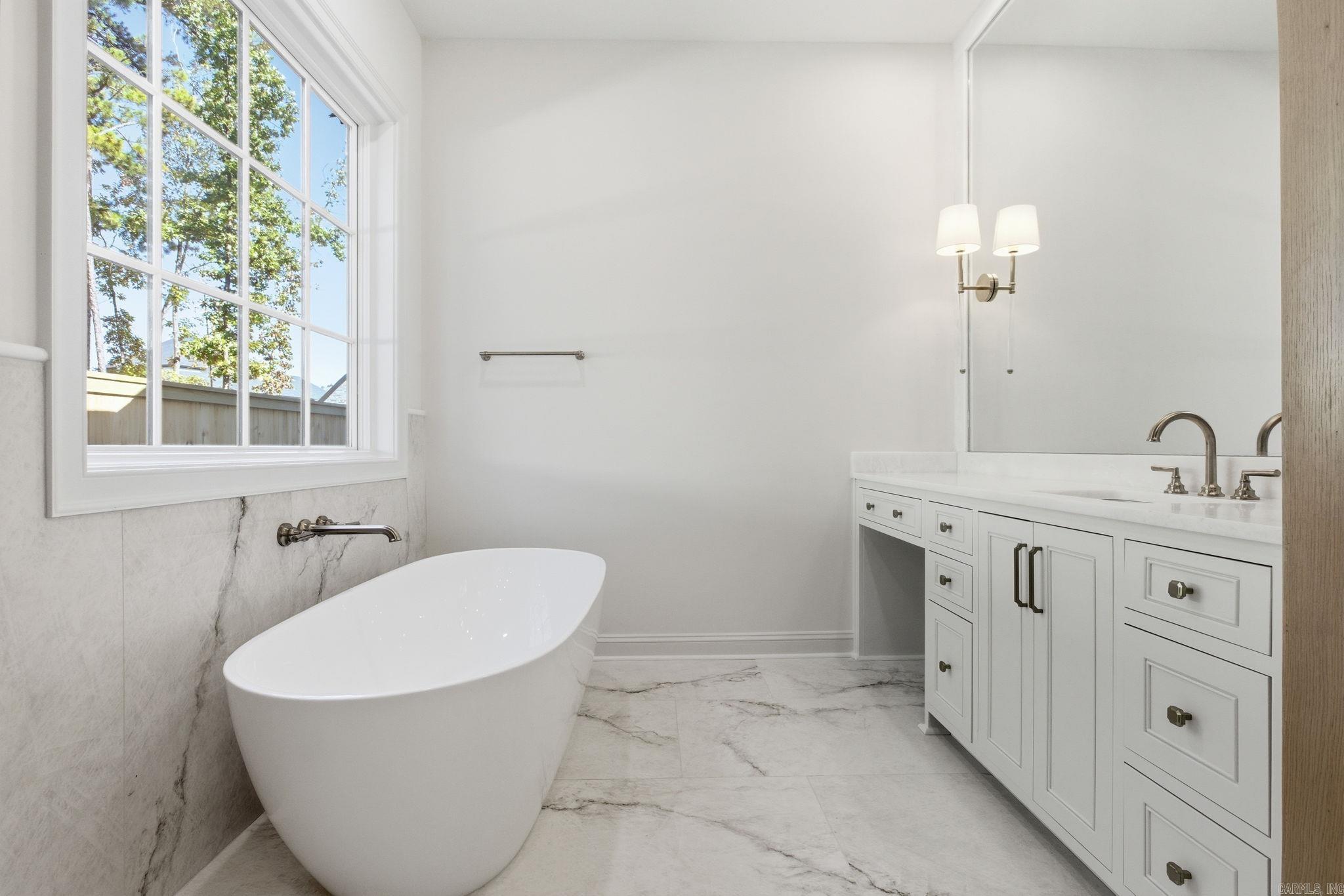 CHENAL VALLEY ORLE - Residential