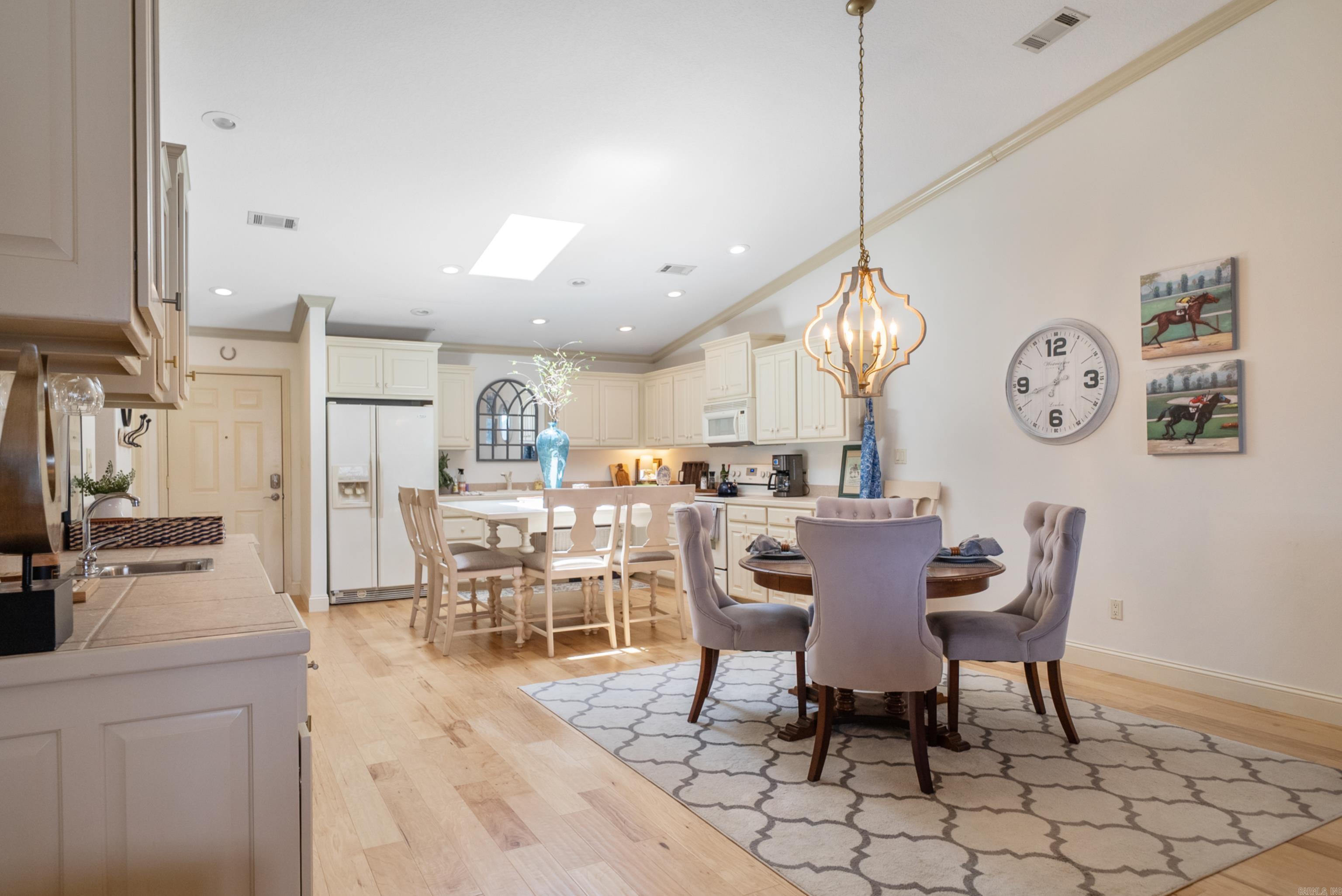 CATALINA COVE HPR - Residential