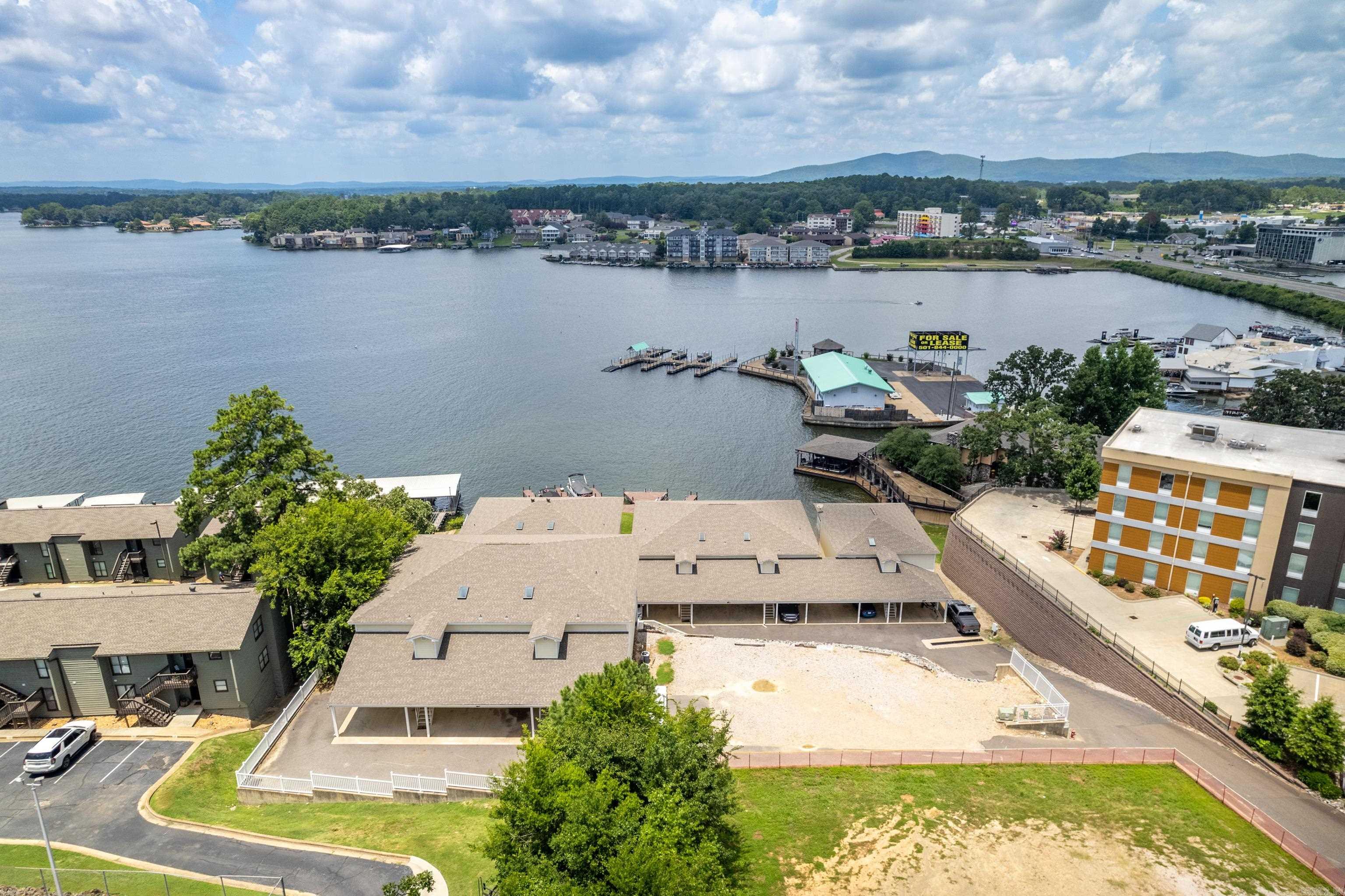 CATALINA COVE HPR - Residential