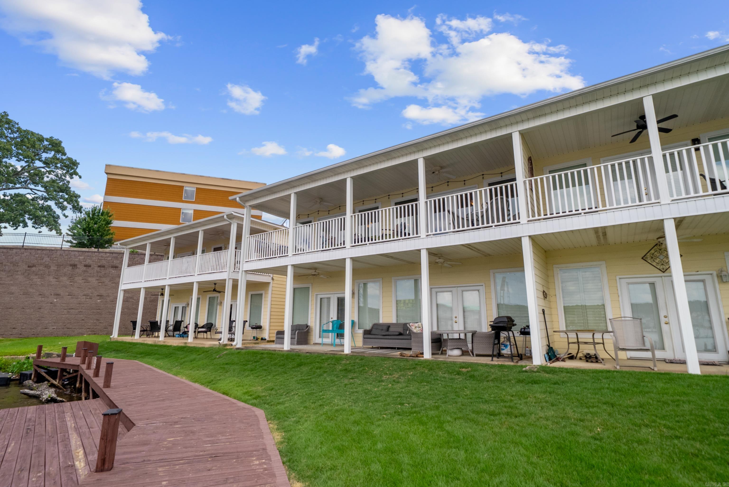 CATALINA COVE HPR - Residential