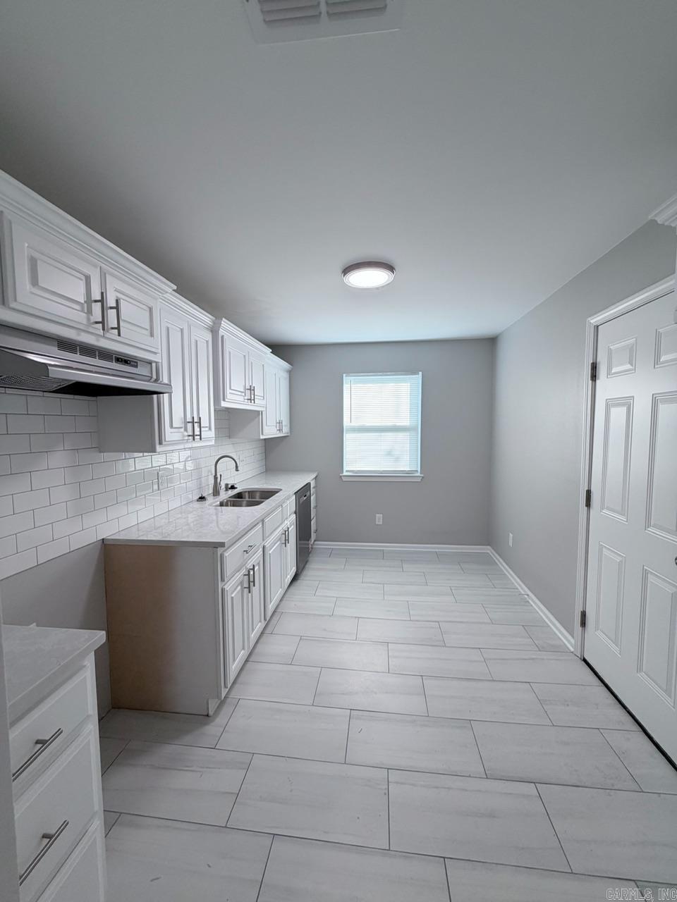 COLLEGE TERRACE - Residential