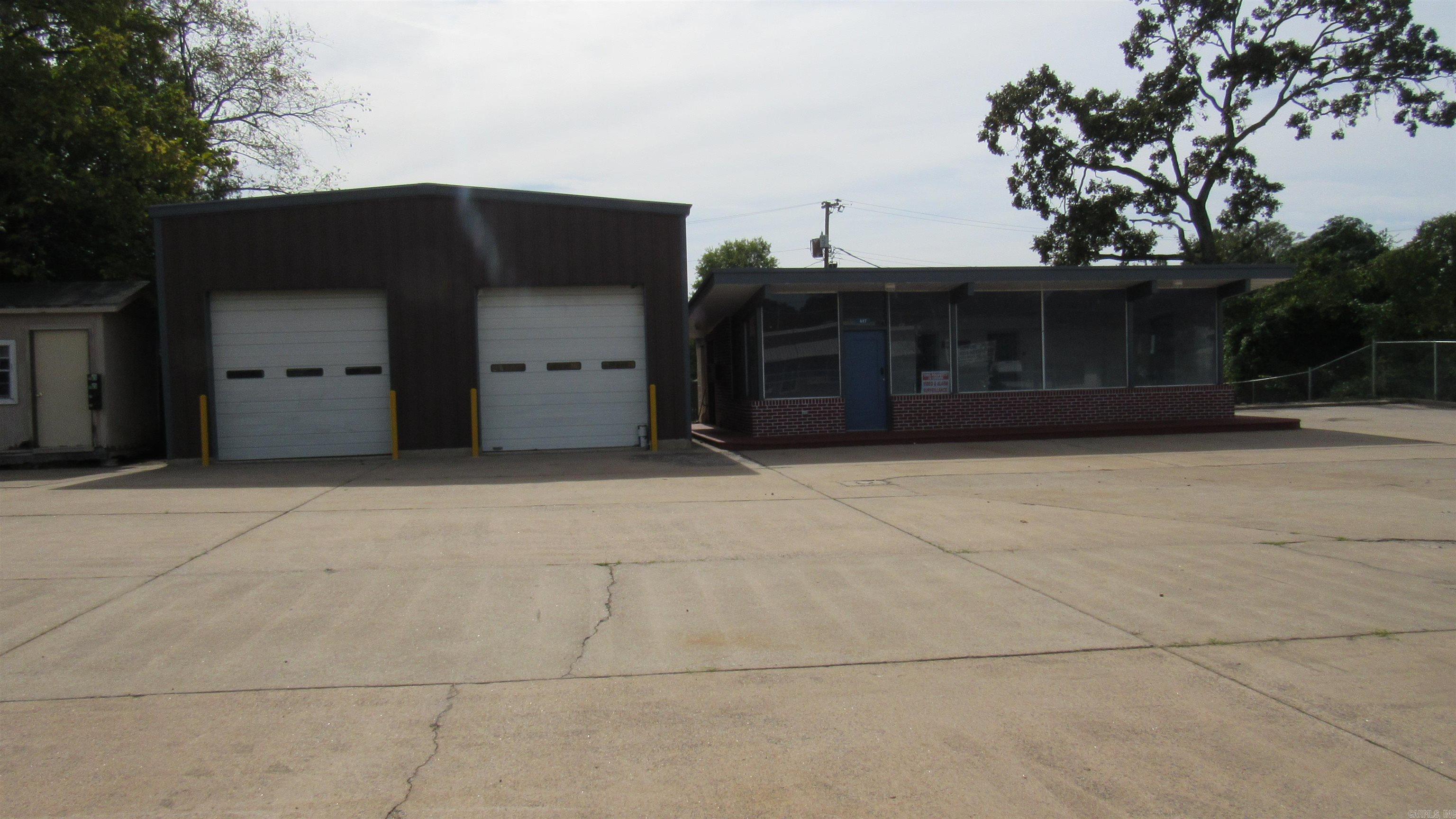 Jacksonville Commerical - Commercial Lease