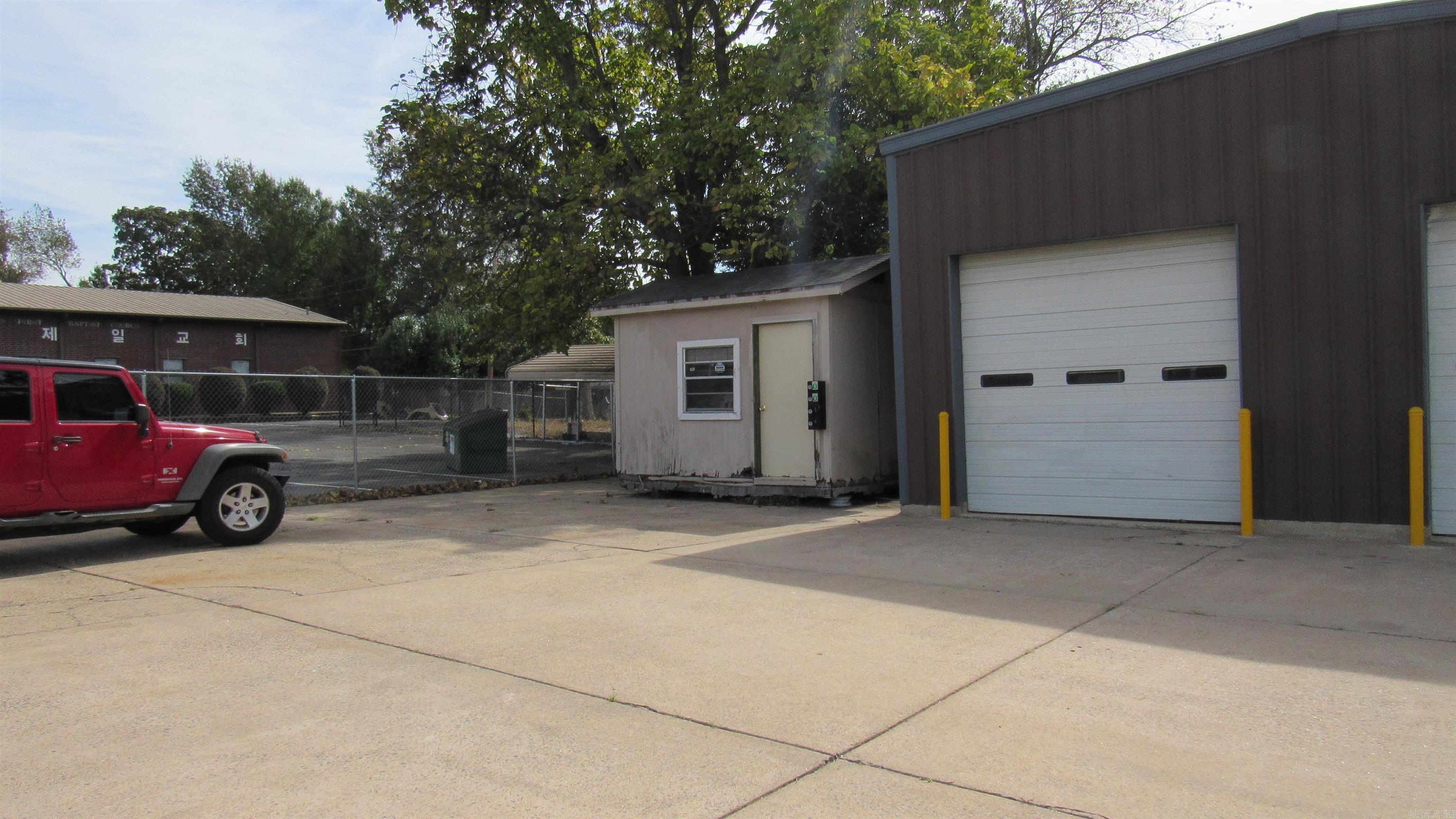 Jacksonville Commerical - Commercial Lease