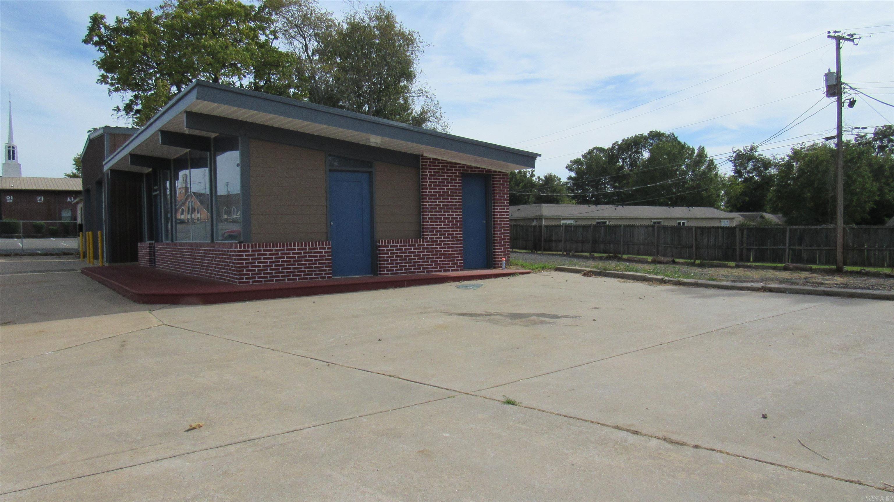 Jacksonville Commerical - Commercial Lease