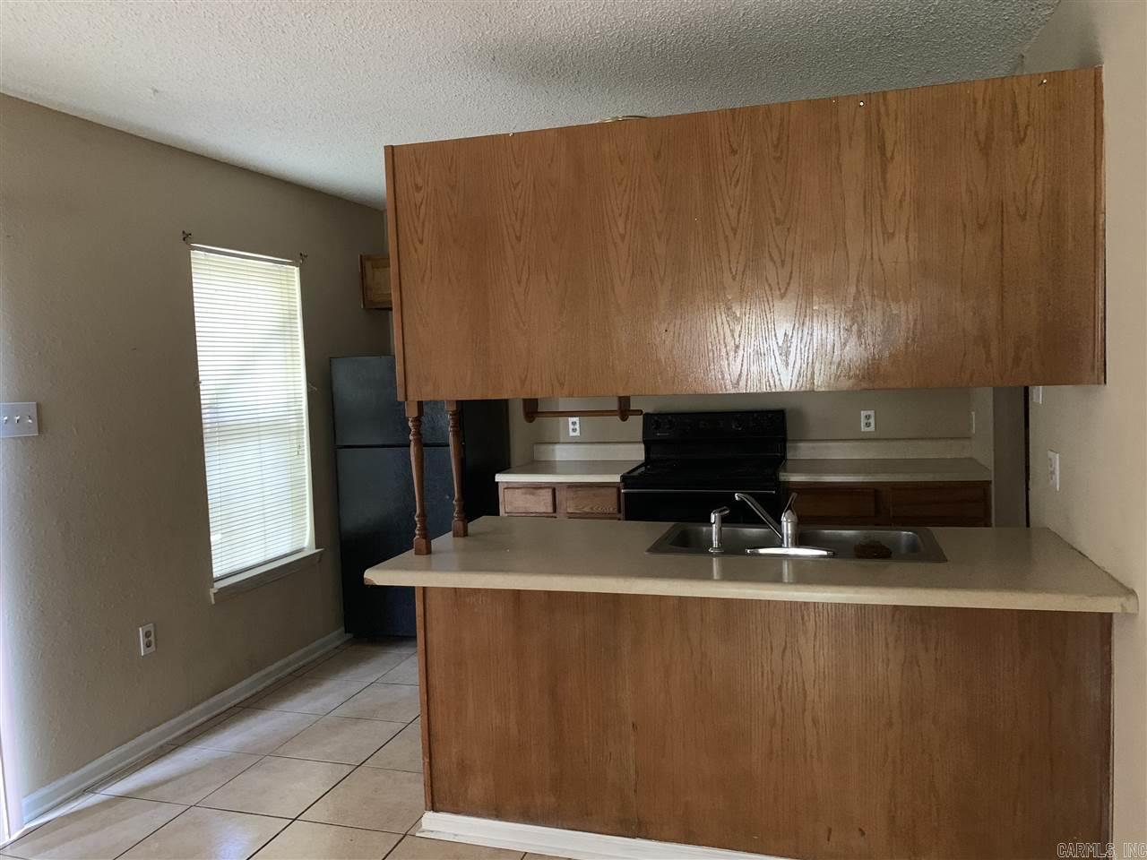 Barrow John 12L - Residential Lease