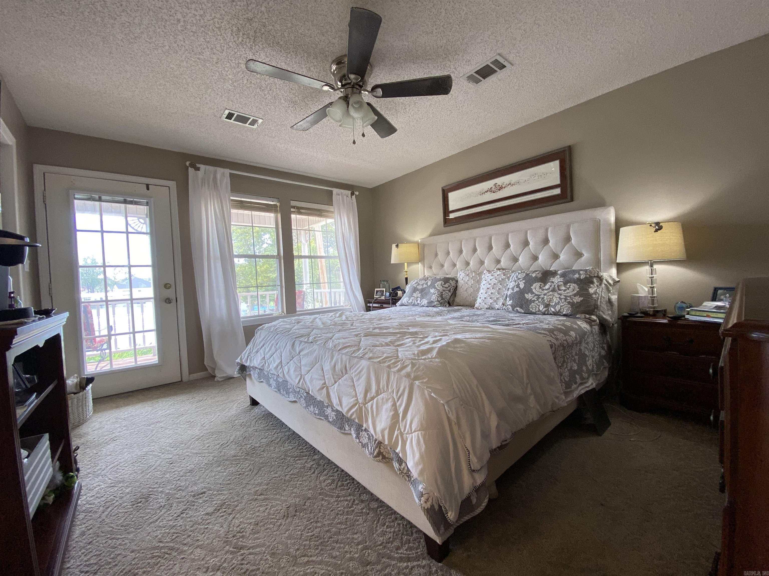 LAKE POINTE GARDEN HOMES - Residential