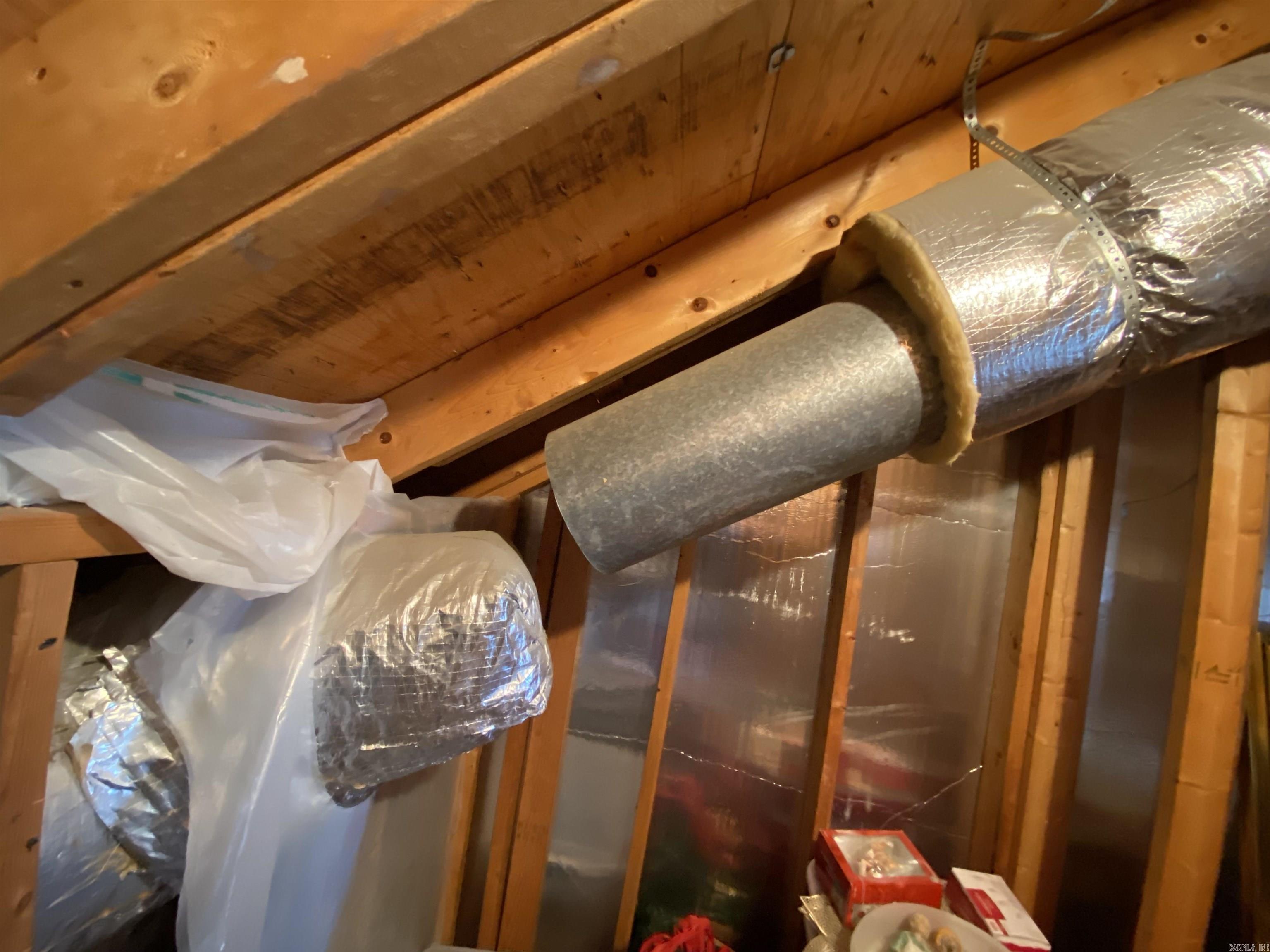 LAKE POINTE GARDEN HOMES - Residential