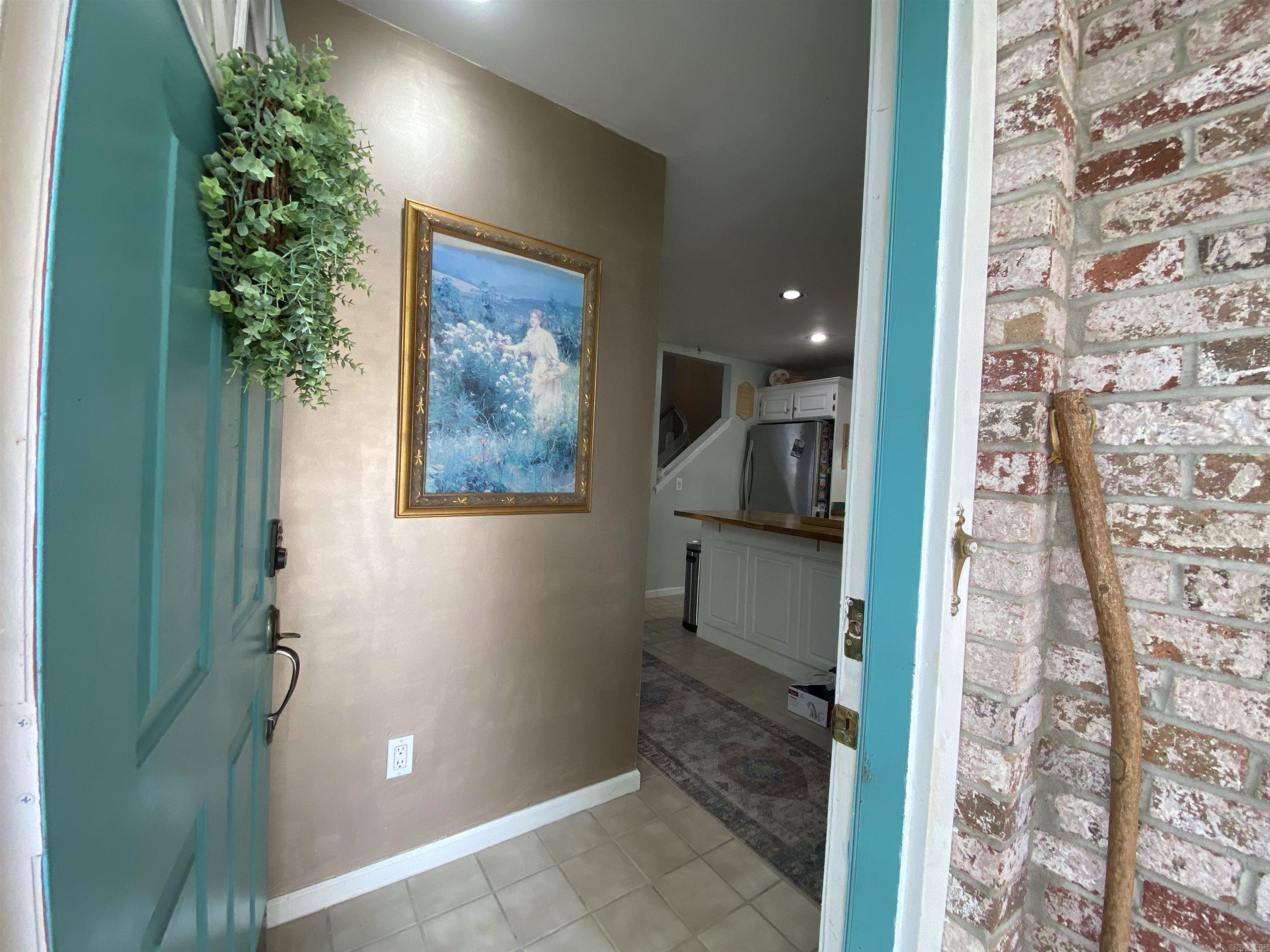 LAKE POINTE GARDEN HOMES - Residential