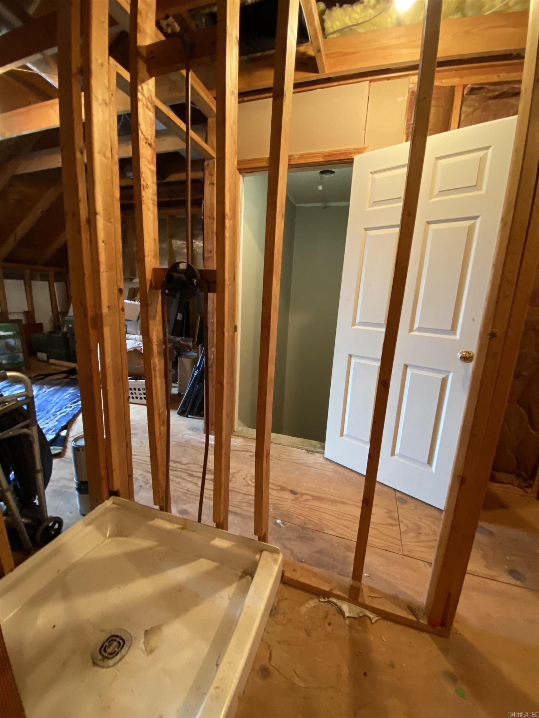 LAKE POINTE GARDEN HOMES - Residential