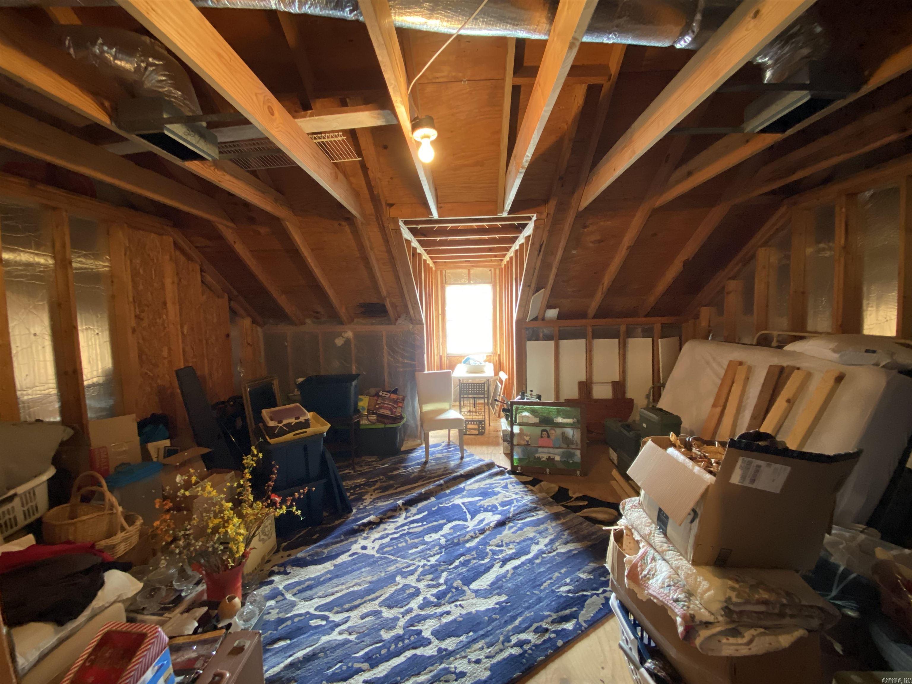 LAKE POINTE GARDEN HOMES - Residential