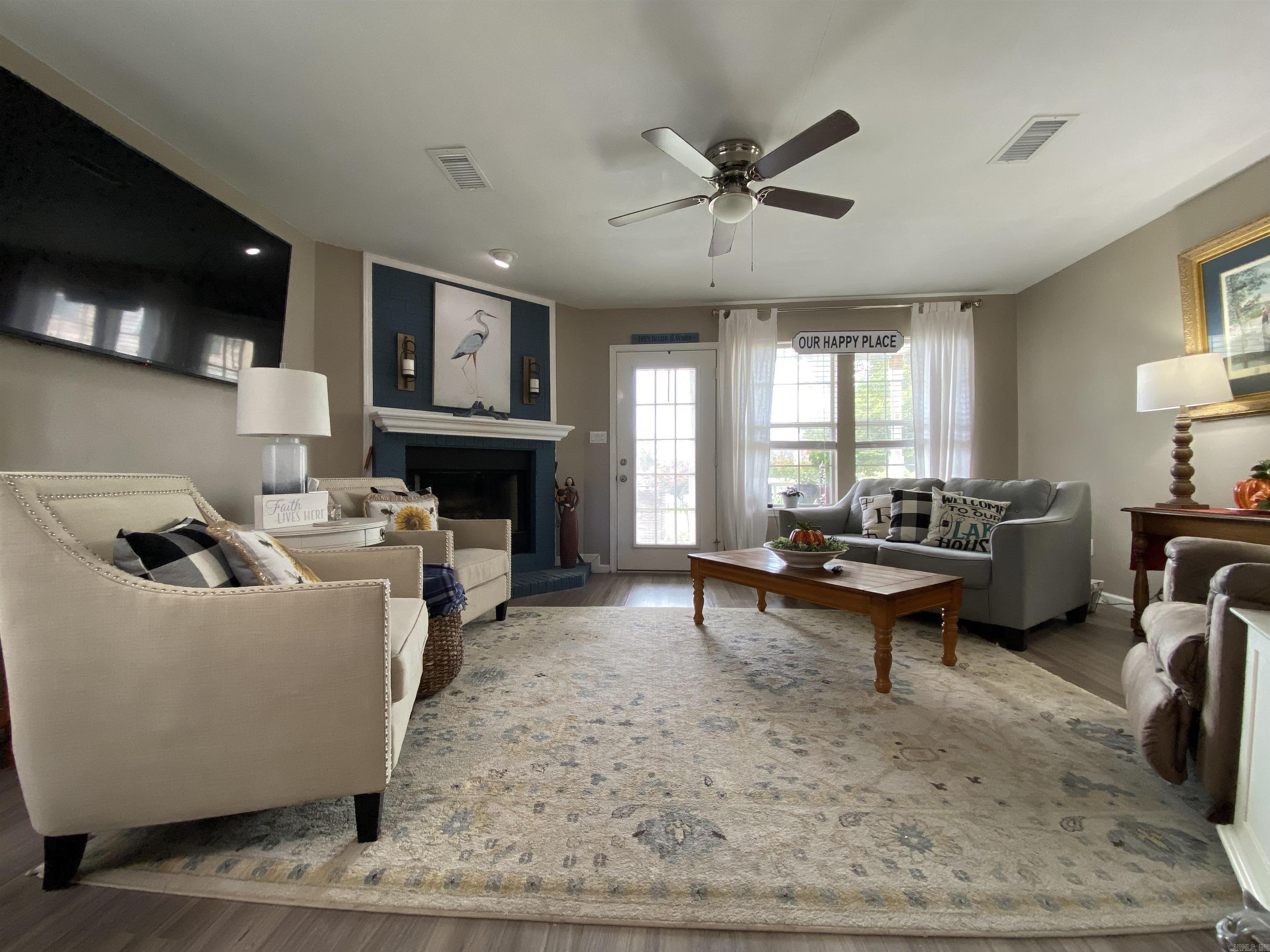 LAKE POINTE GARDEN HOMES - Residential