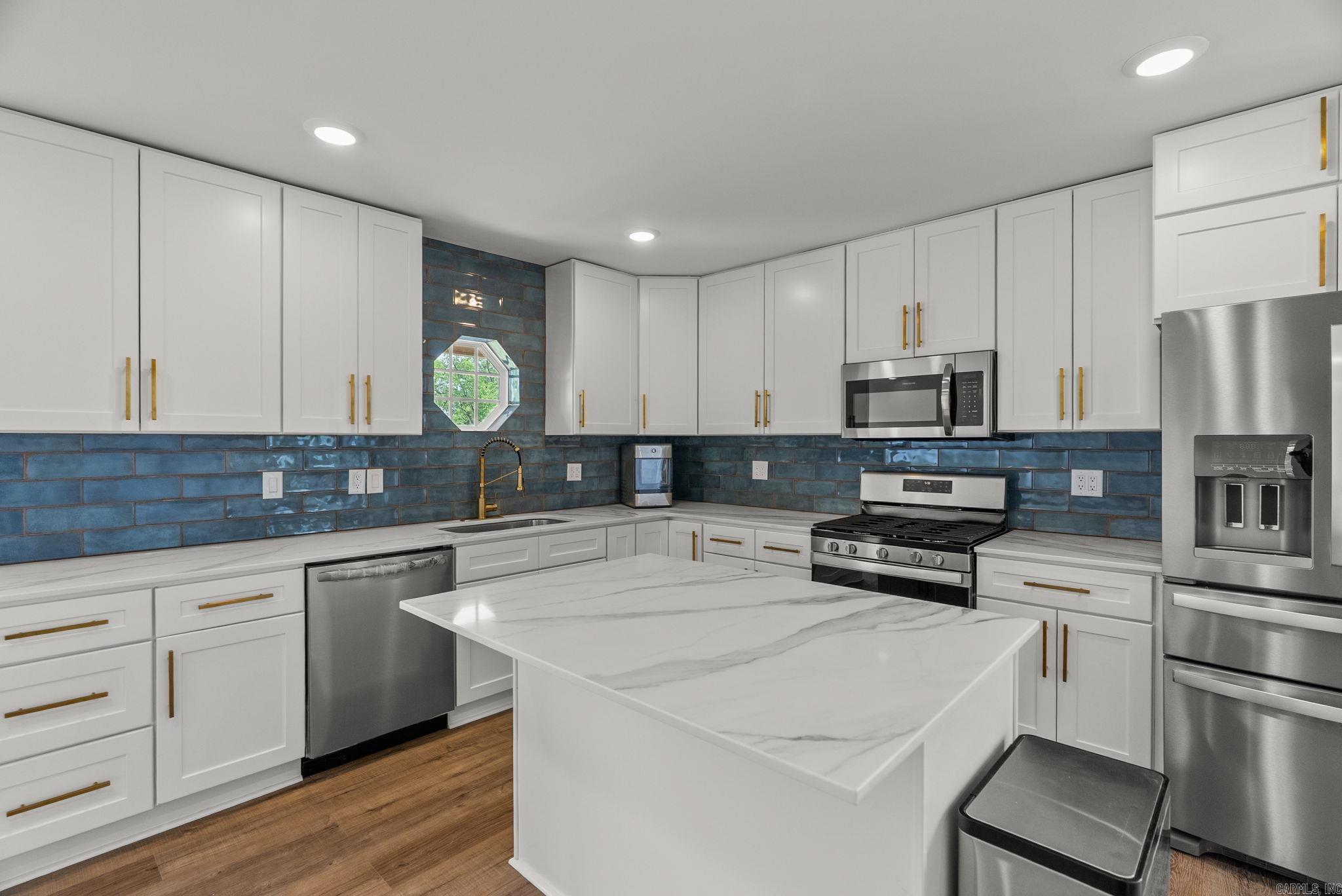 CAMMACK WOODS - Residential