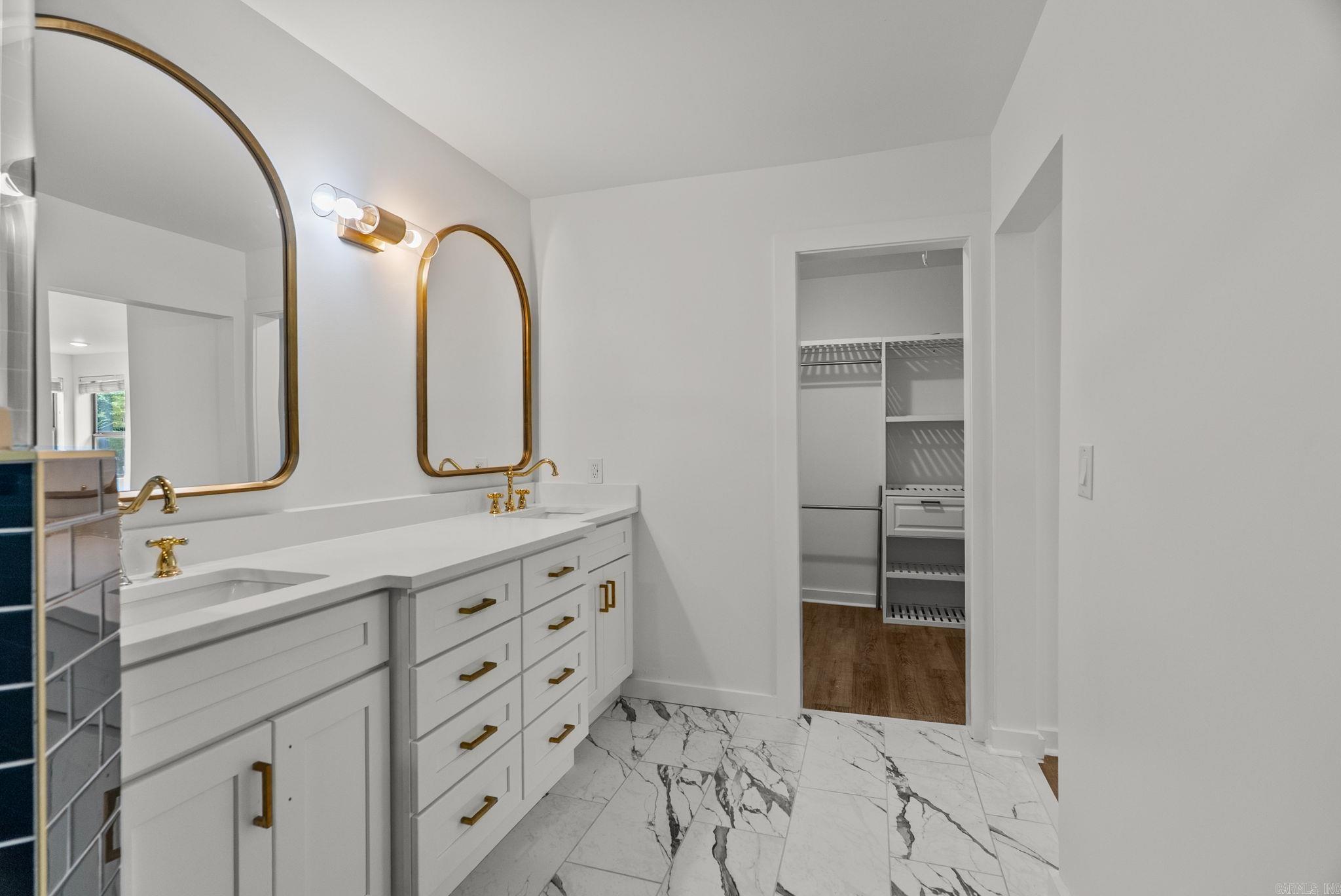 CAMMACK WOODS - Residential