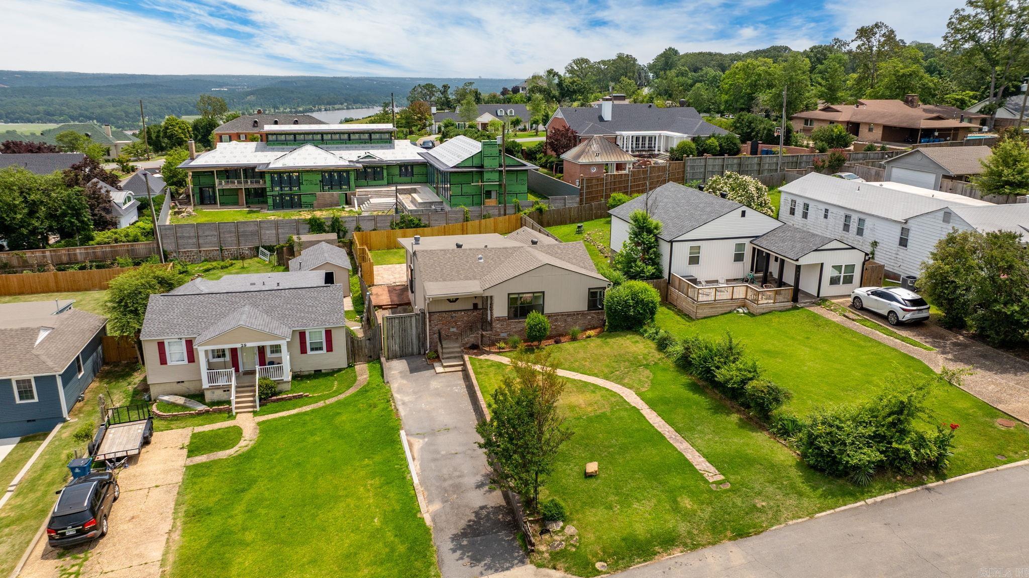 CAMMACK WOODS - Residential