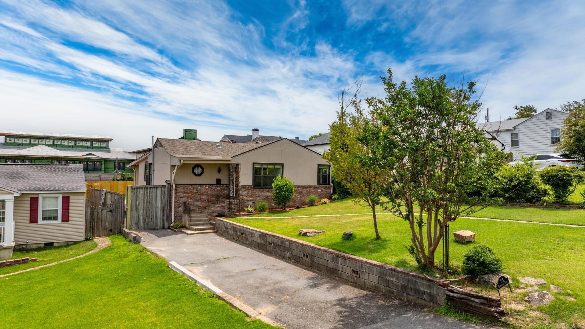 CAMMACK WOODS - Residential