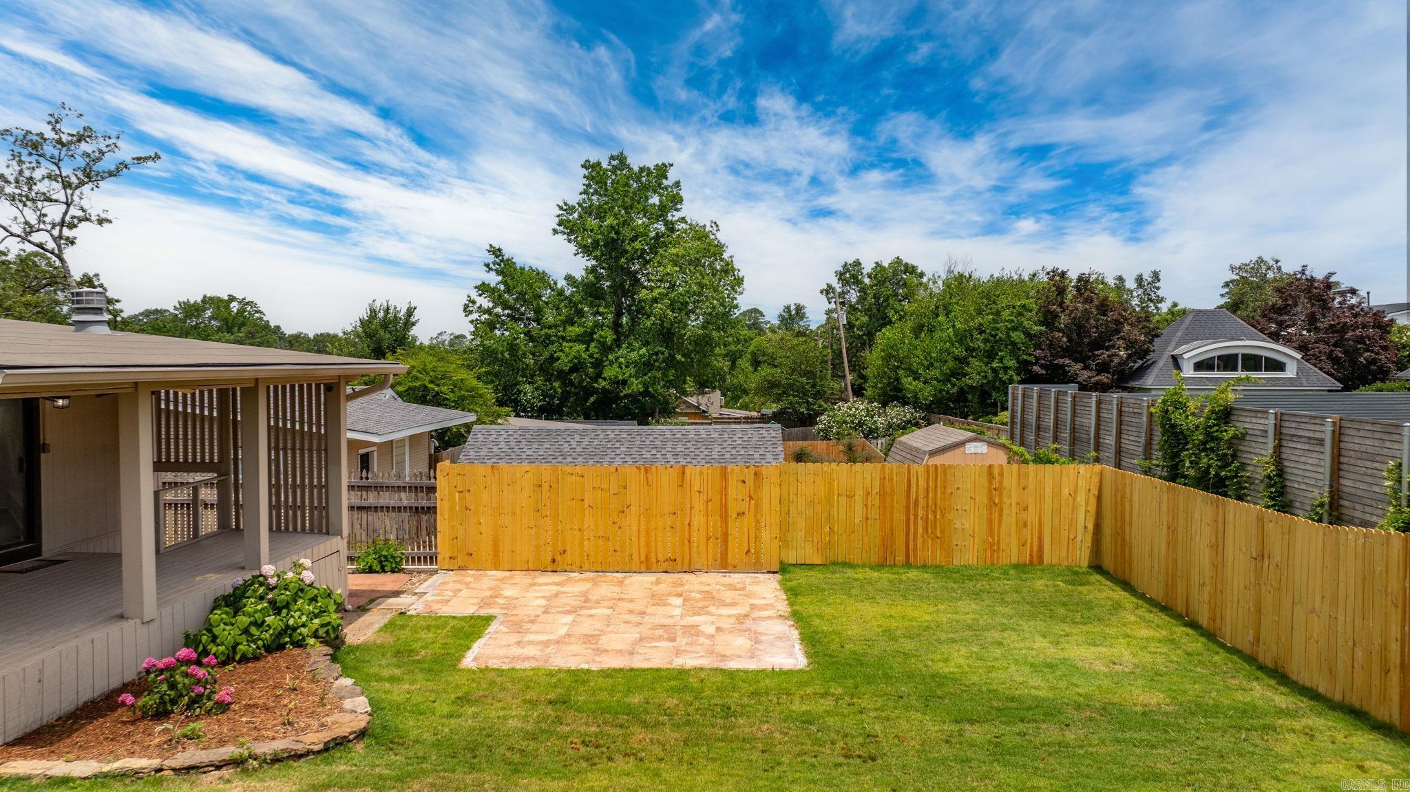 CAMMACK WOODS - Residential