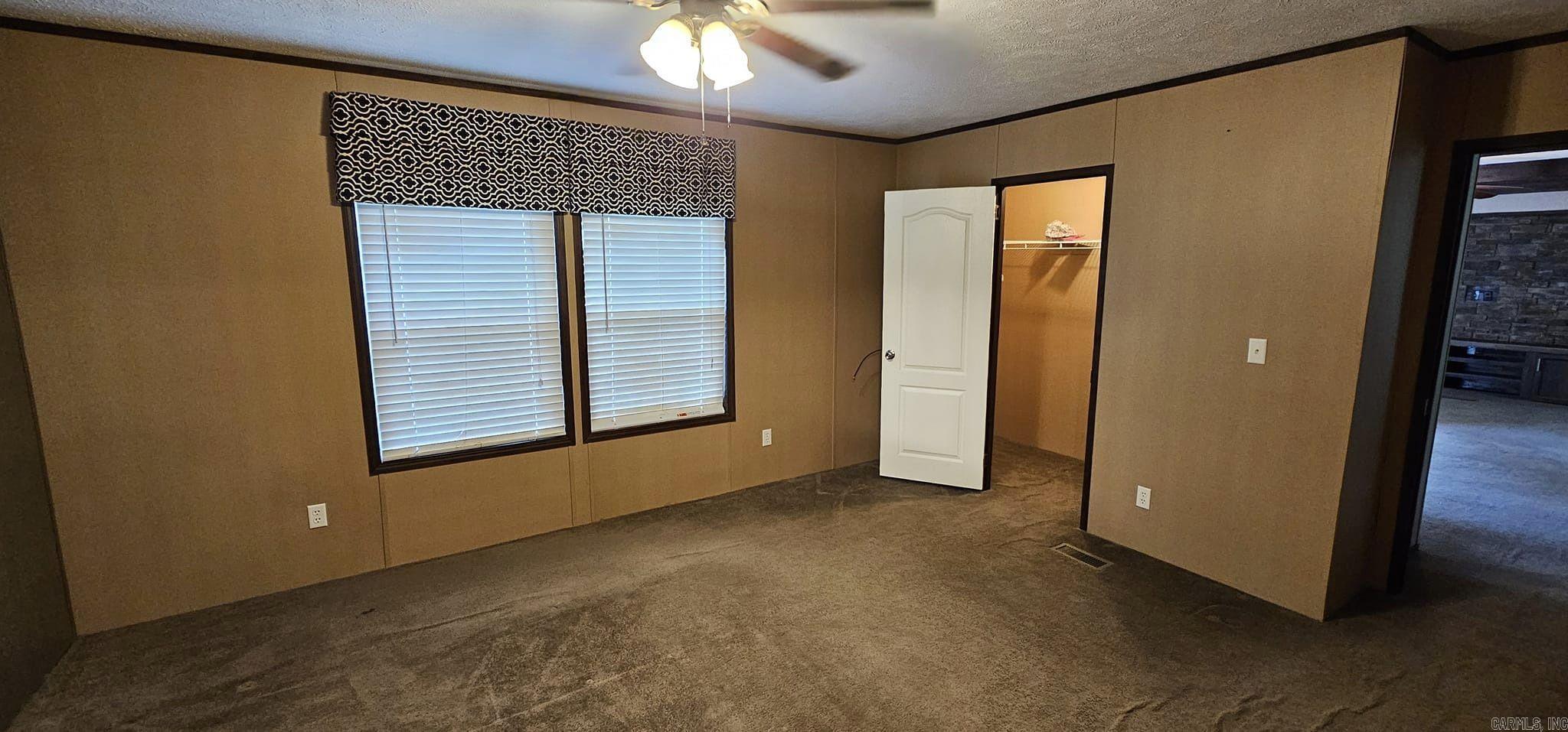 Meadowwood #4 - Residential