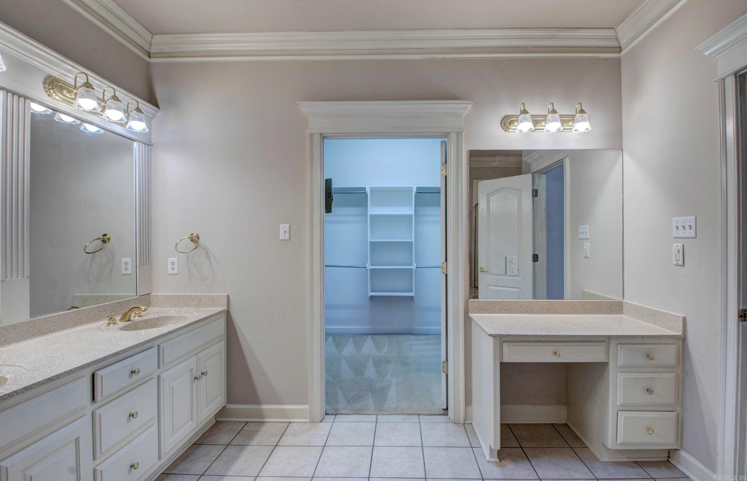 Lawrence - Residential