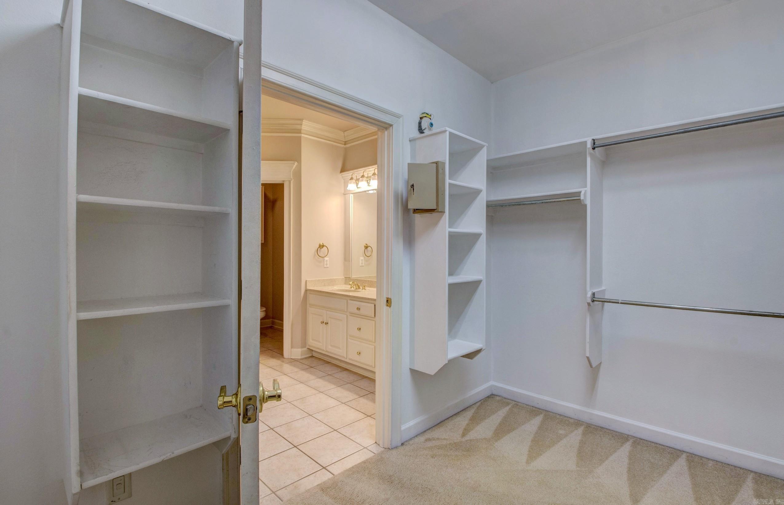 Lawrence - Residential