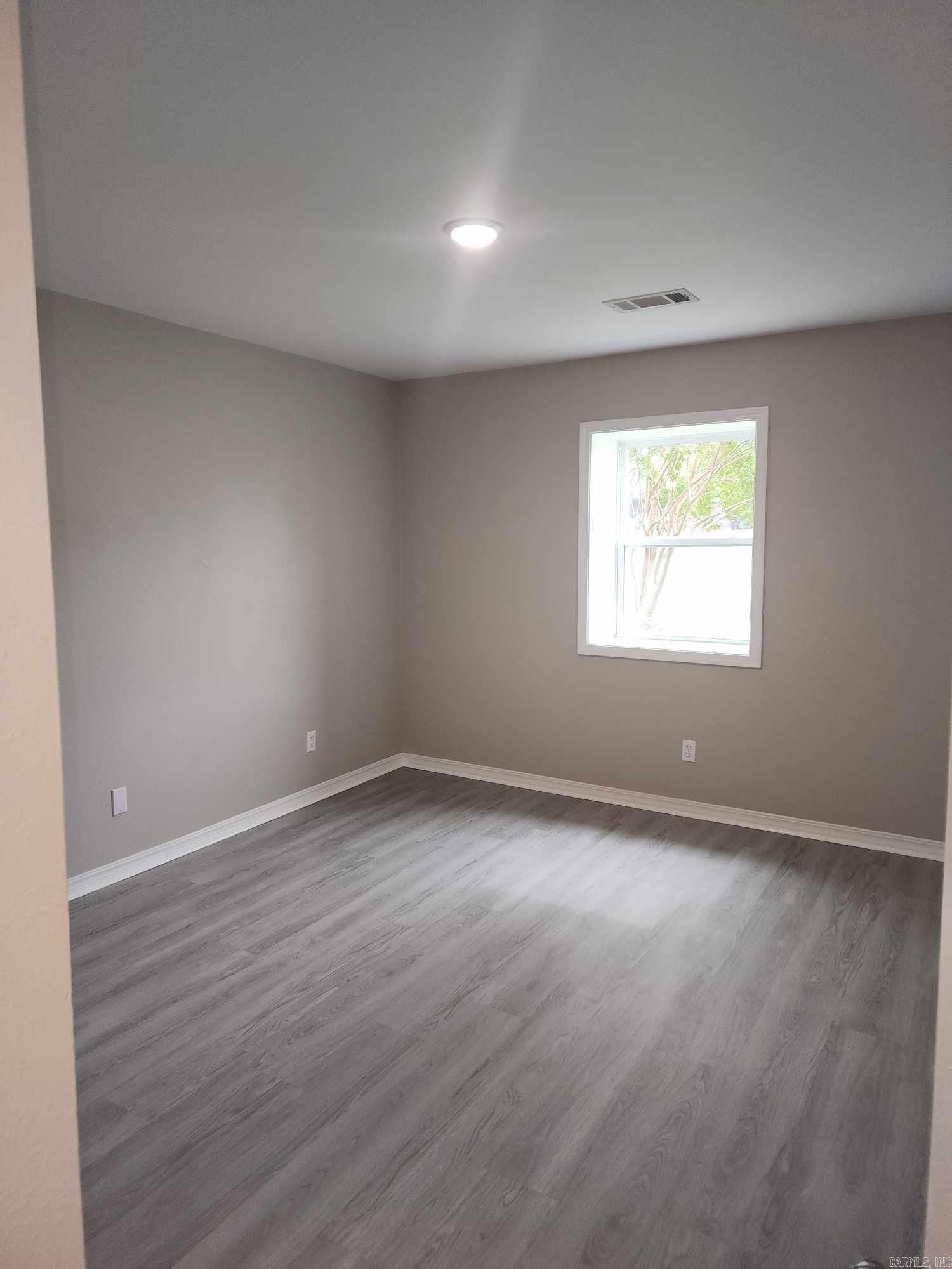 STONEWALL - Residential