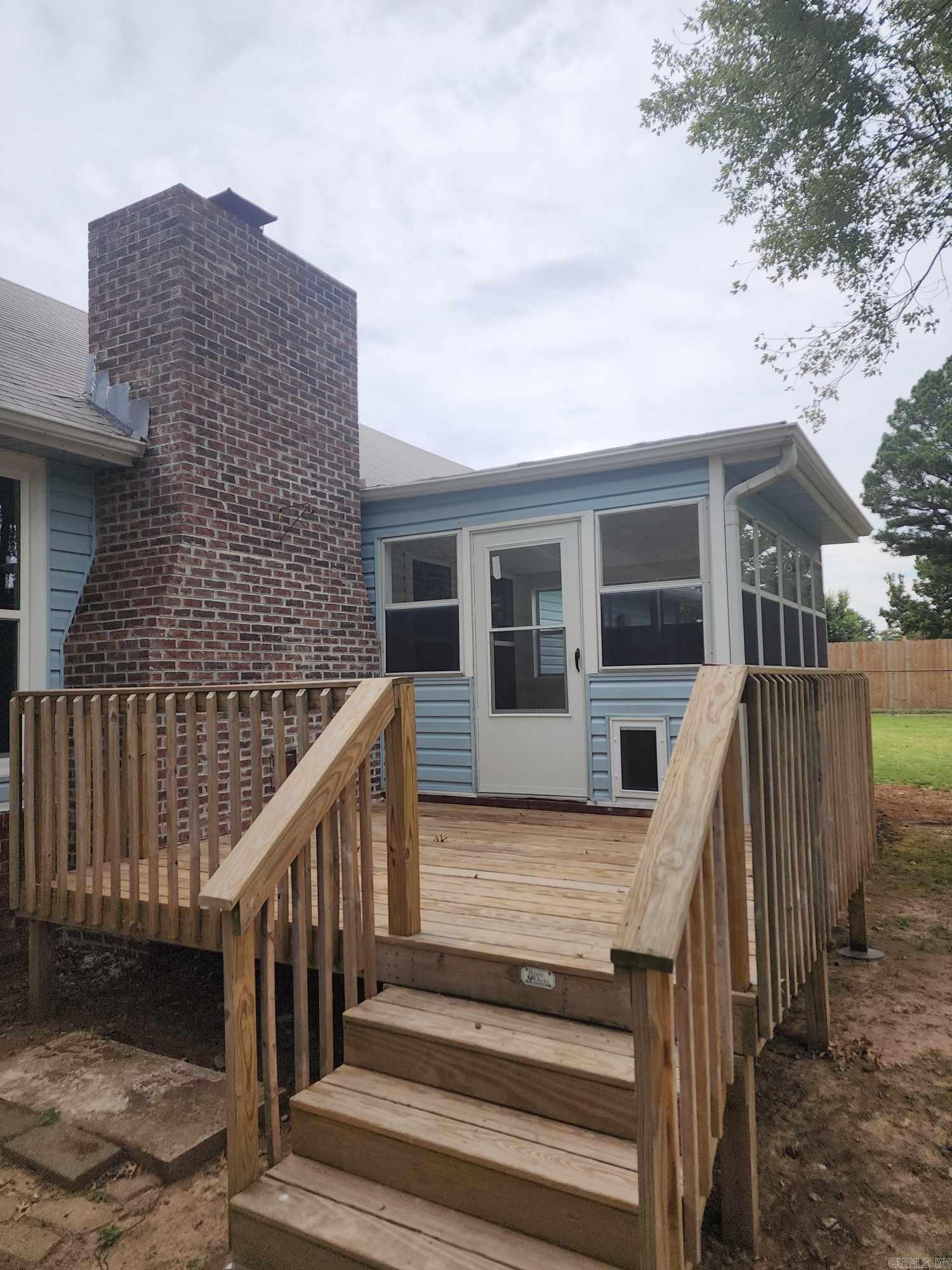 STONEWALL - Residential