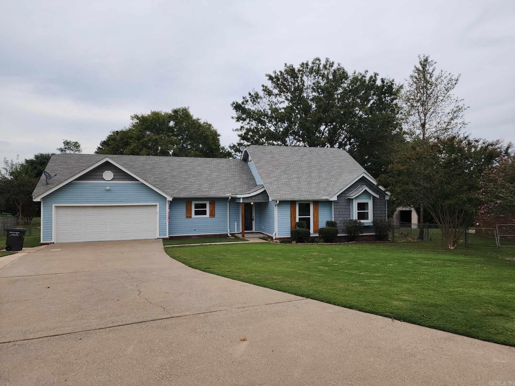 STONEWALL - Residential