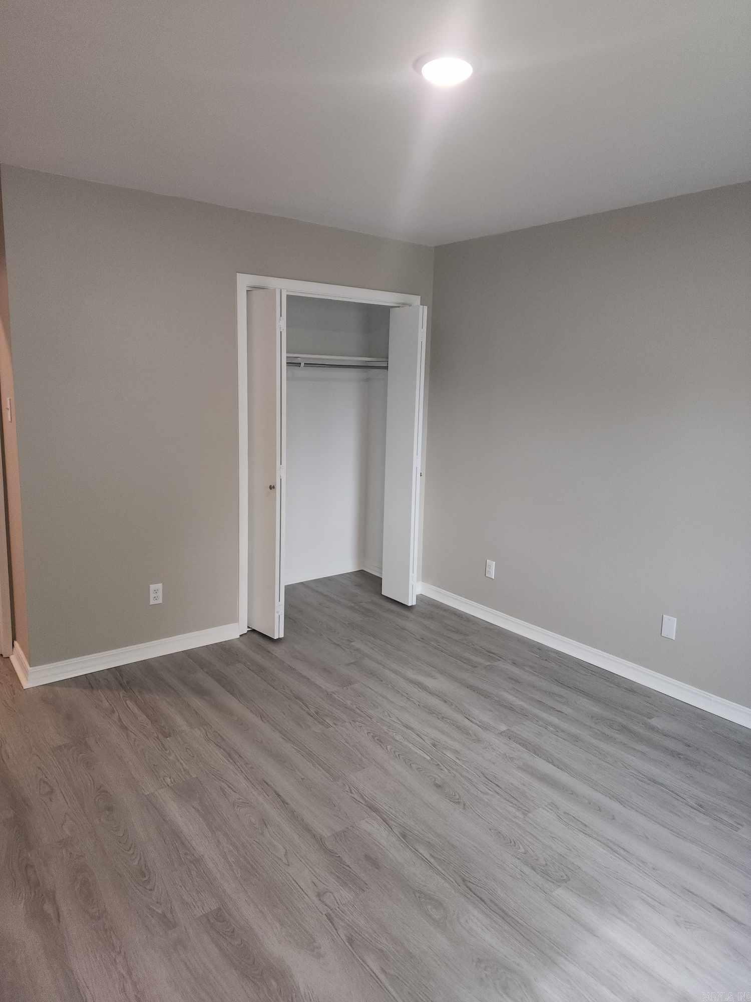 STONEWALL - Residential