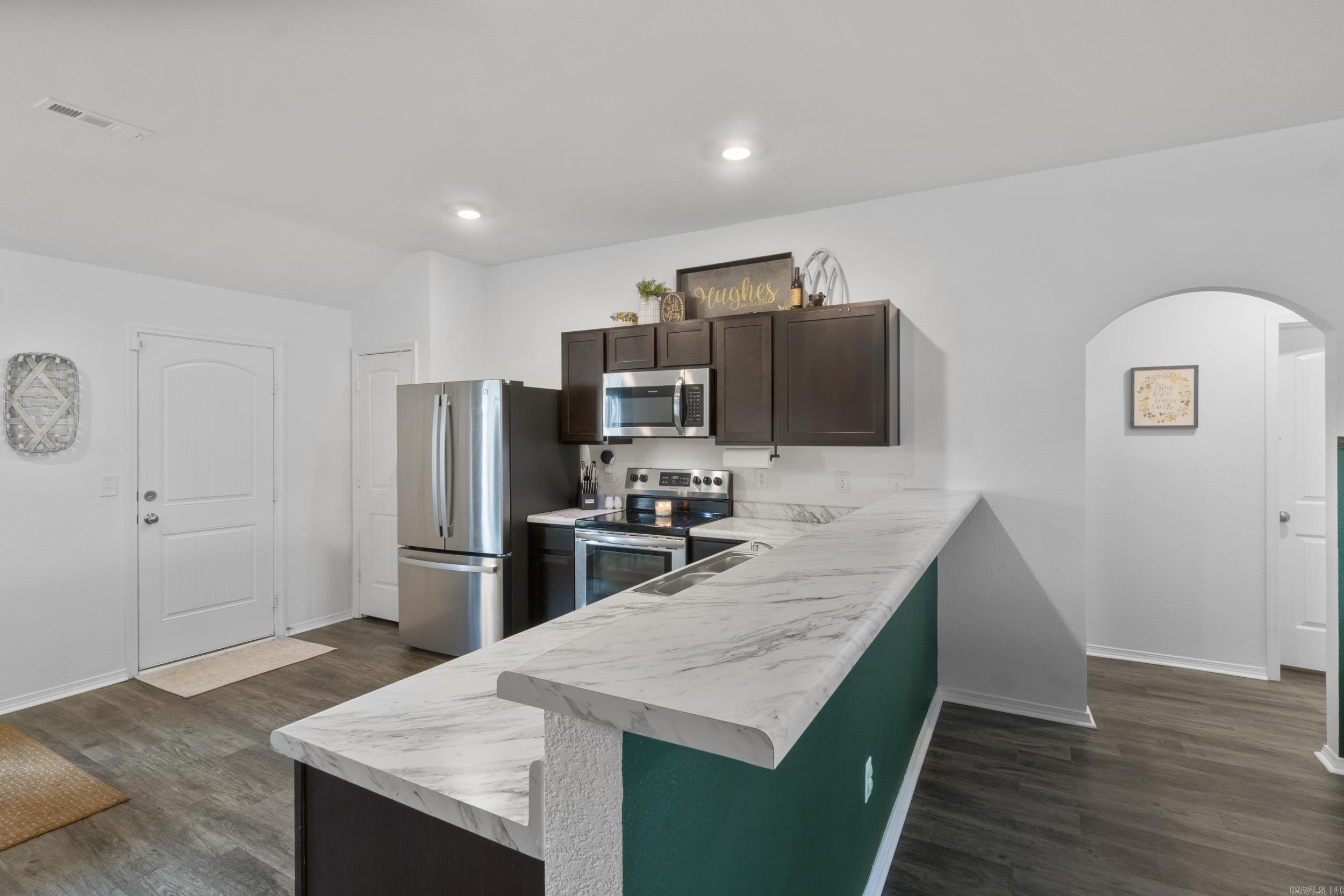 STAGECOACH MEADOWS - Residential