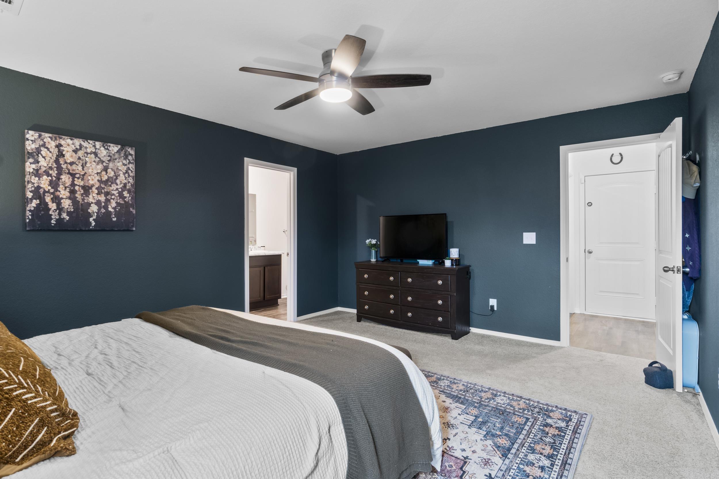 STAGECOACH MEADOWS - Residential