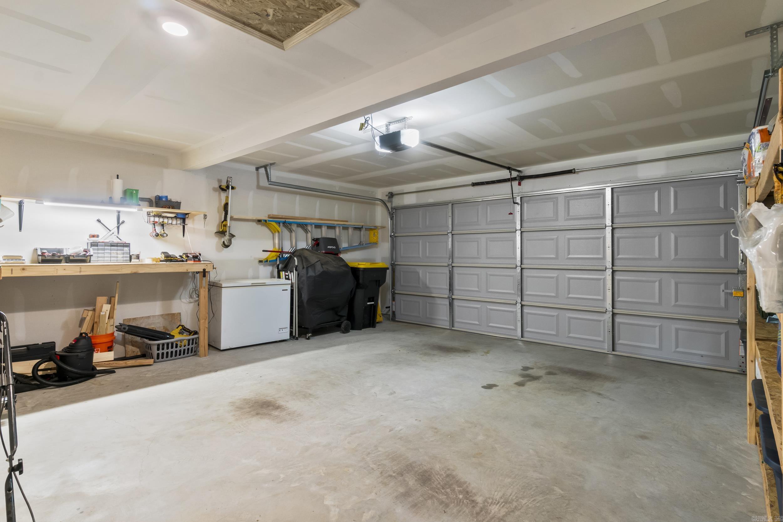 STAGECOACH MEADOWS - Residential