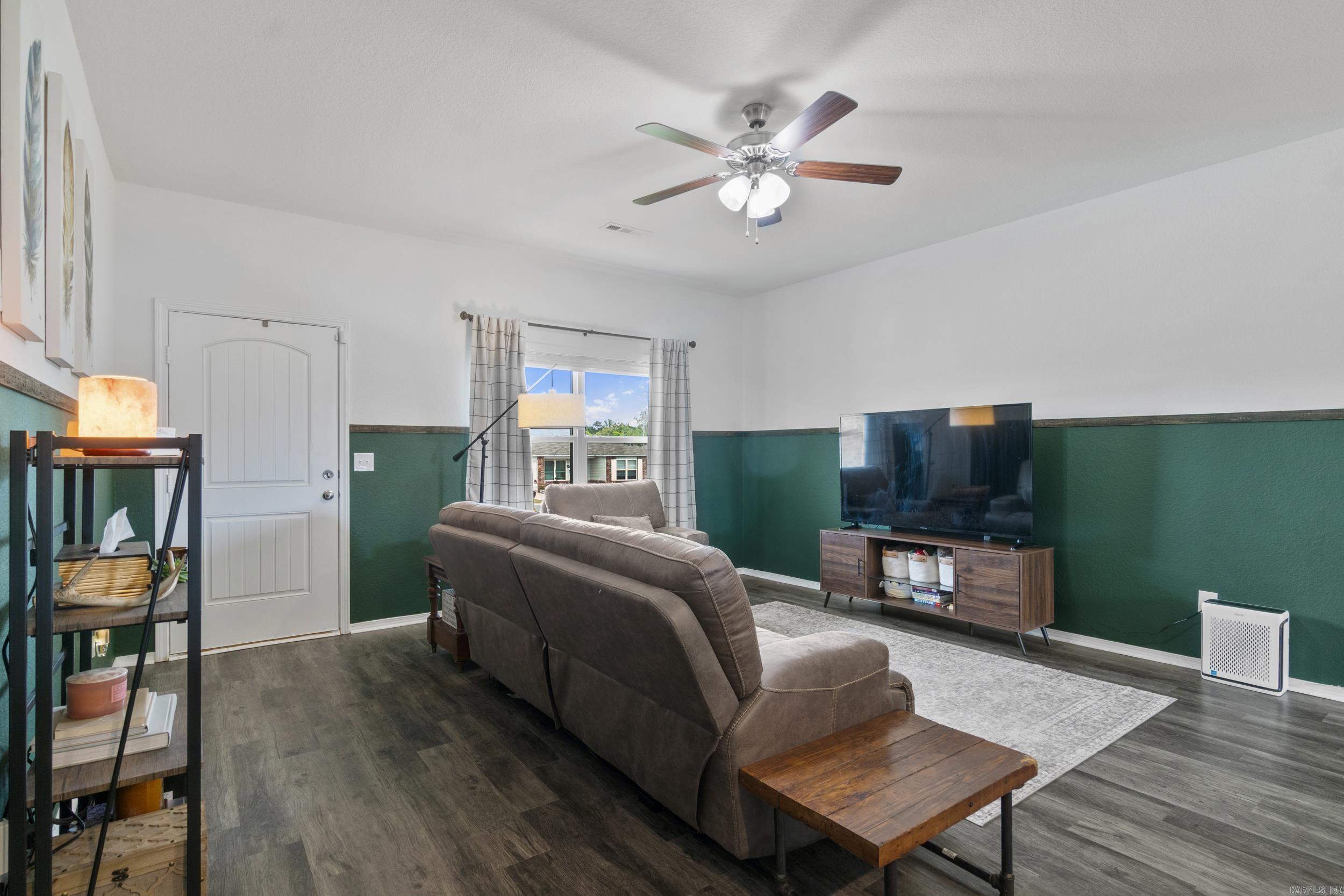 STAGECOACH MEADOWS - Residential