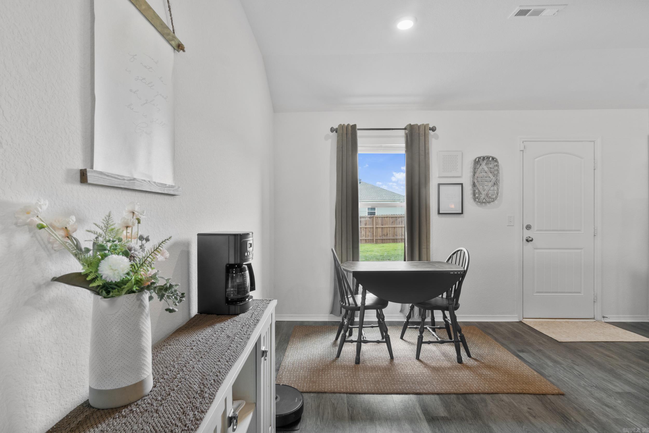 STAGECOACH MEADOWS - Residential