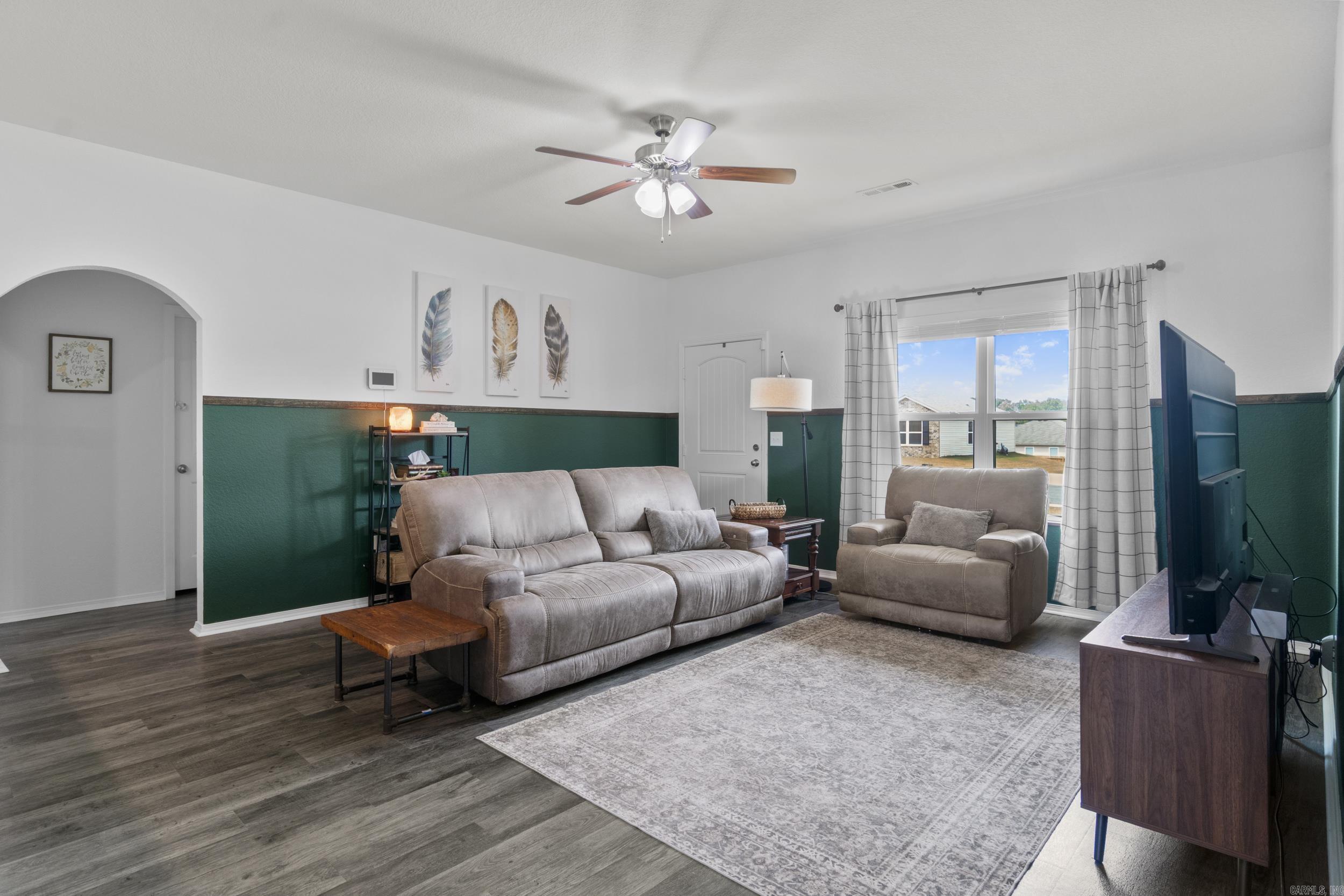 STAGECOACH MEADOWS - Residential