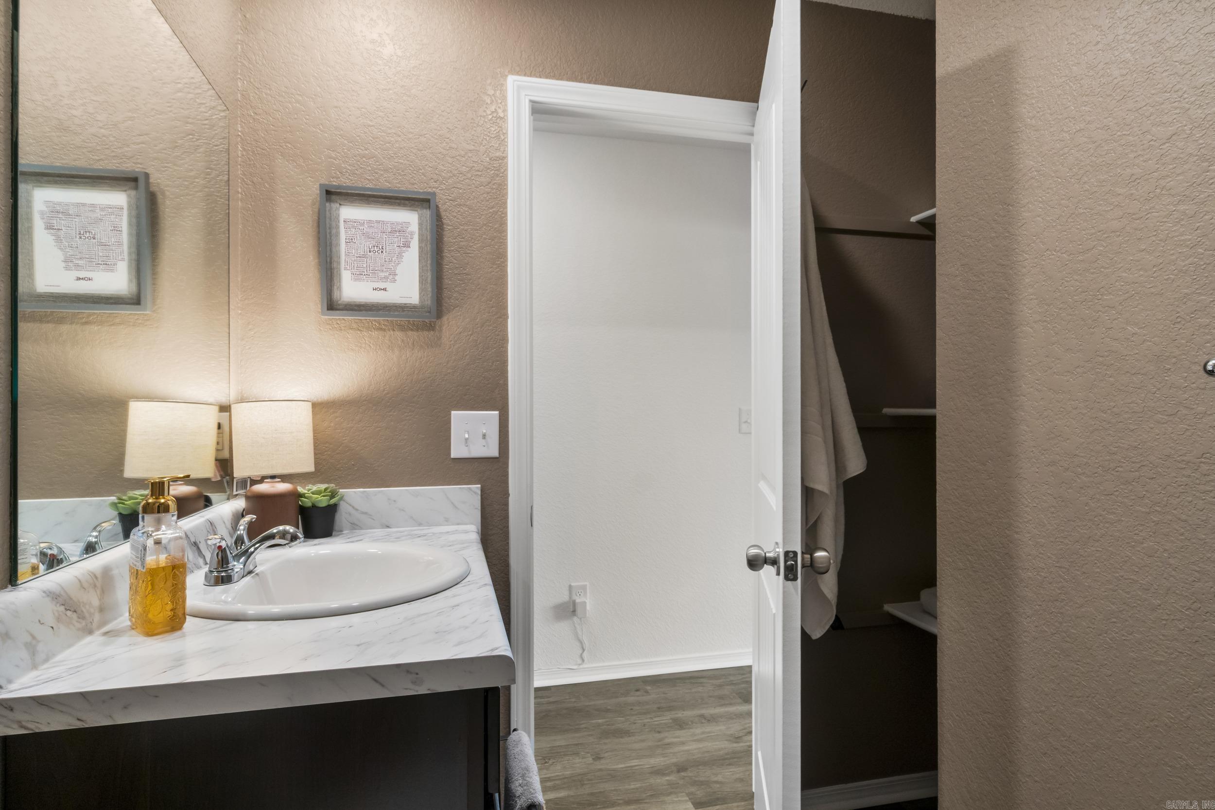 STAGECOACH MEADOWS - Residential