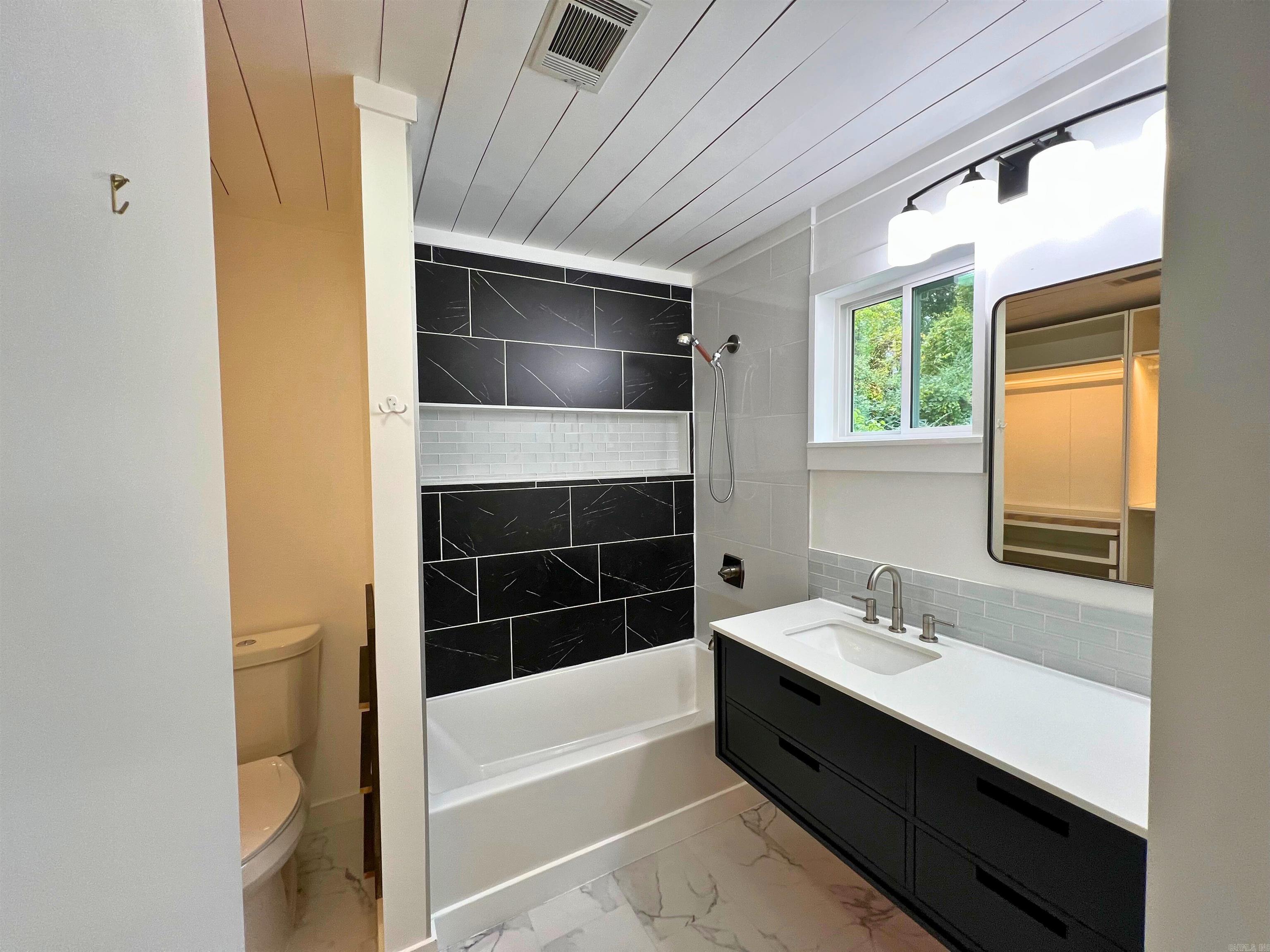 Clover Hil - Residential