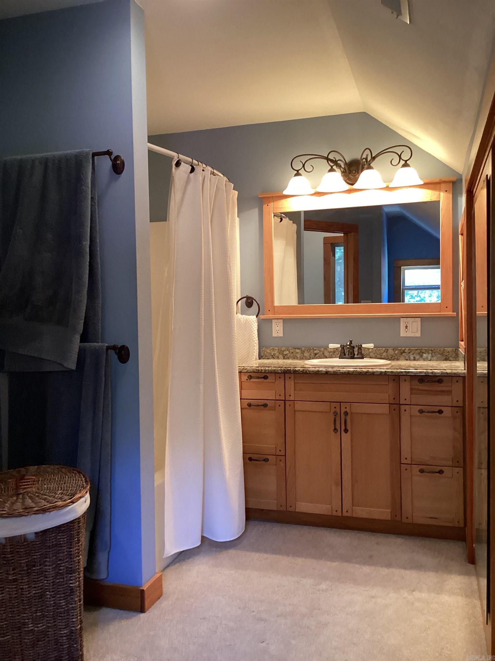 Paradise Point Estates - Residential