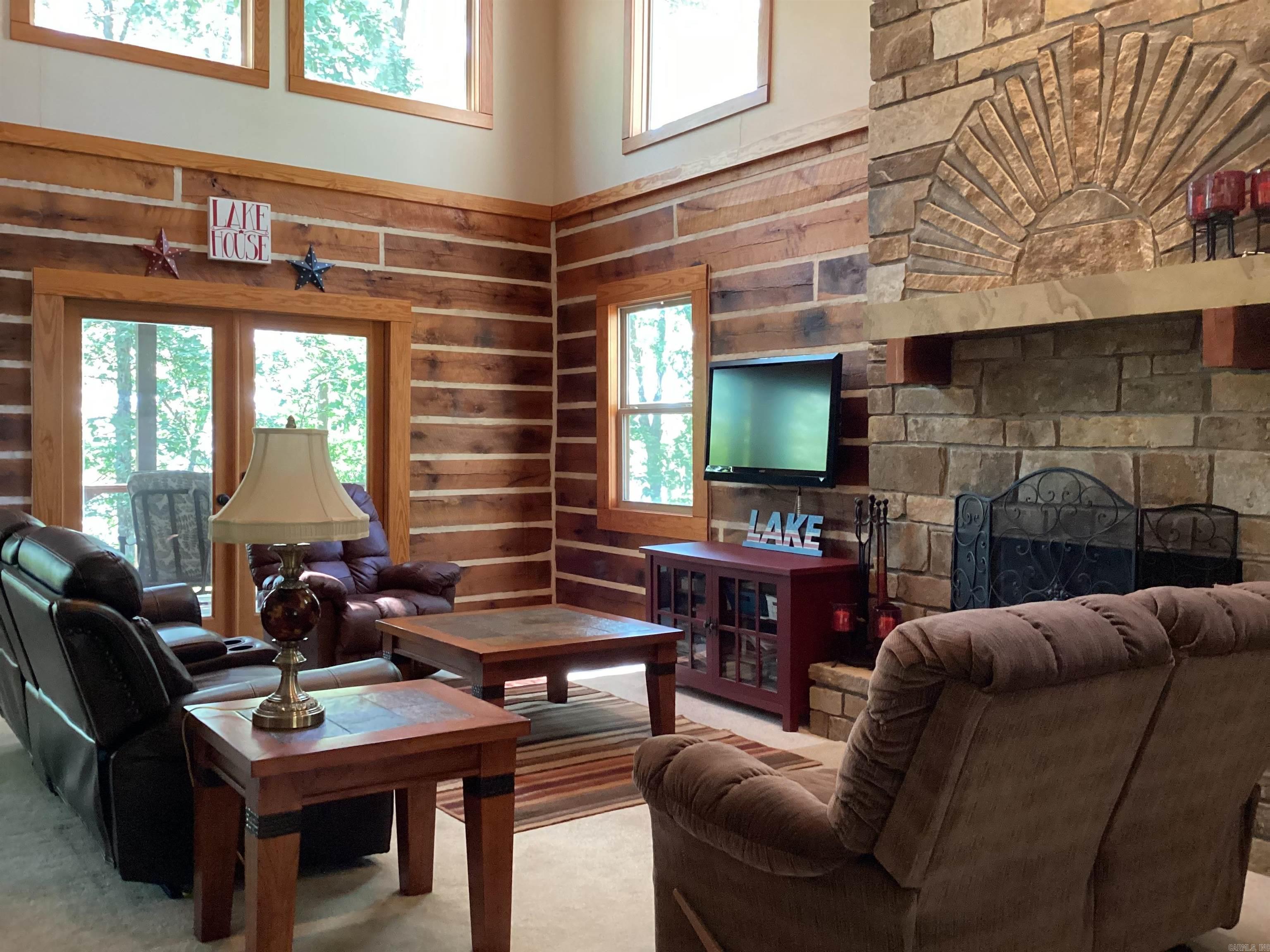 Paradise Point Estates - Residential